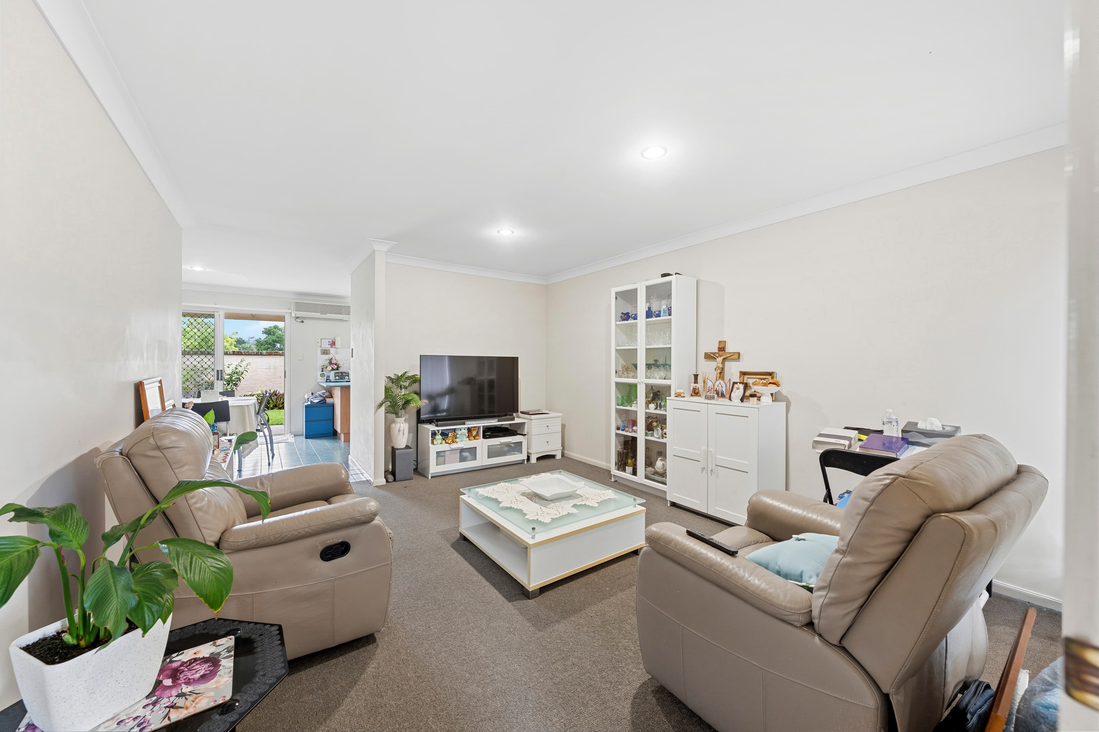 2/27 Camille Crescent, Wynnum West, Wynnum West - Thumbnail 2