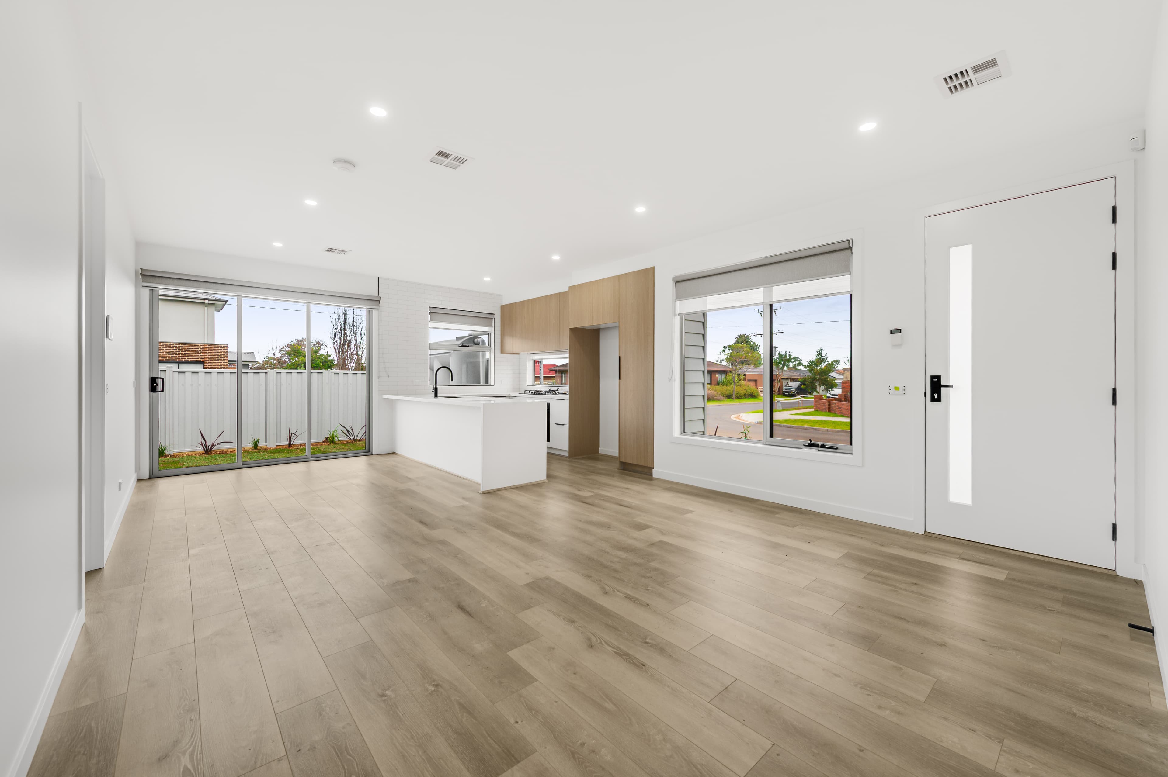 9 Mayfield Grove, Altona Meadows, Altona Meadows - Thumbnail 2