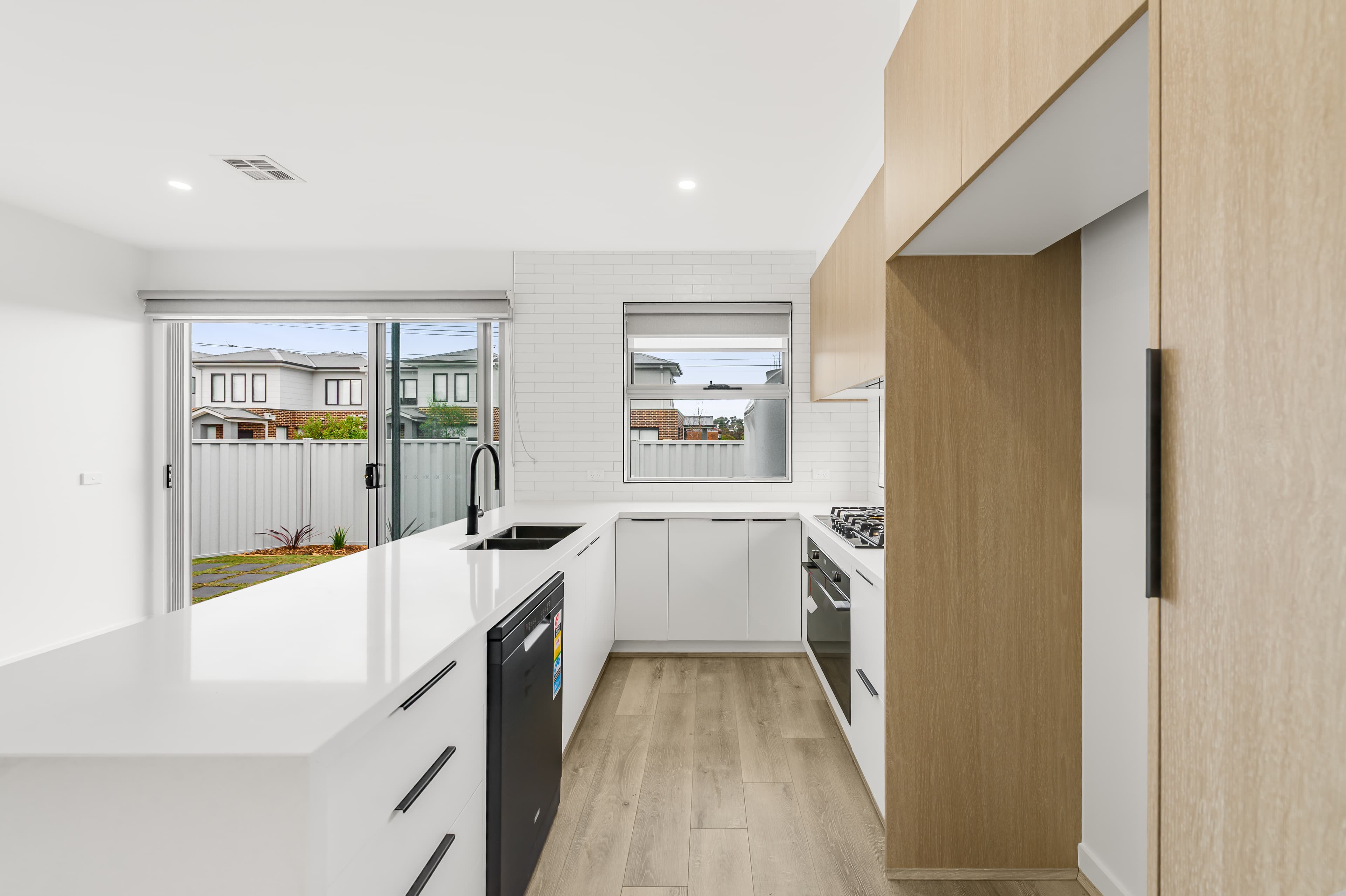 9 Mayfield Grove, Altona Meadows, Altona Meadows - Thumbnail 4