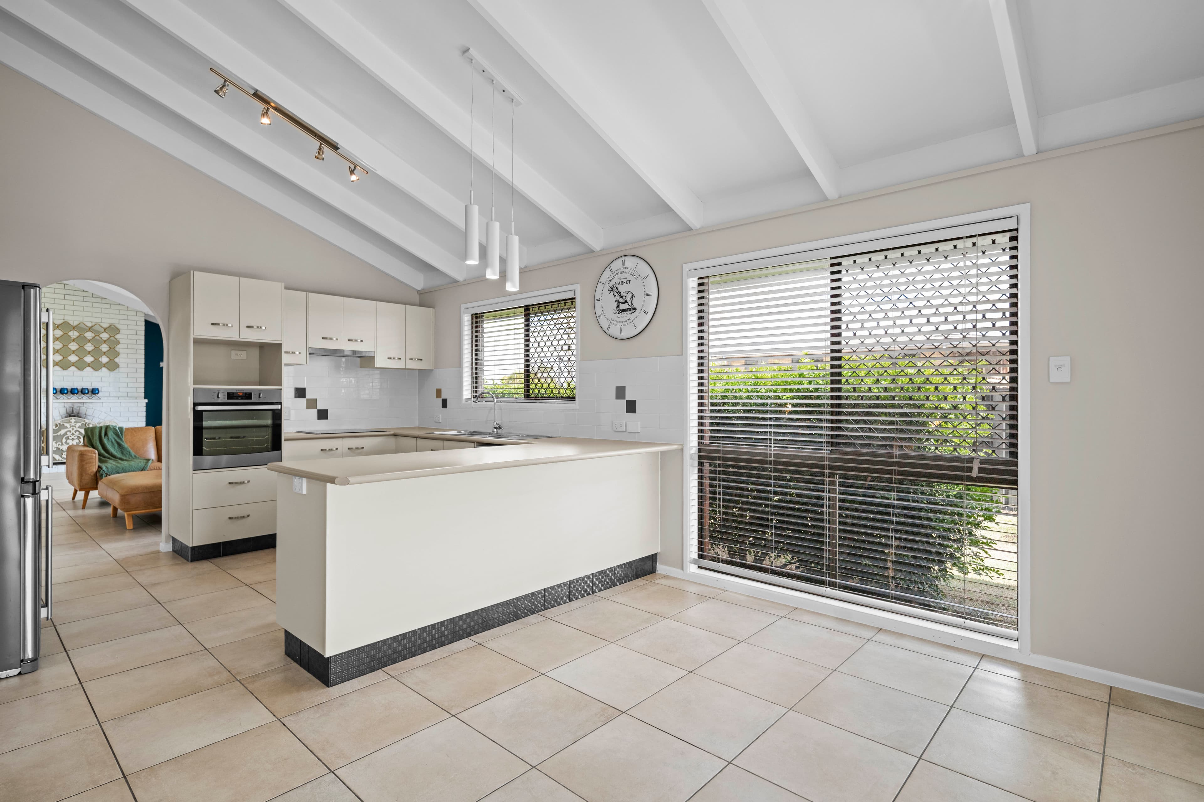 24 Hibiscus Street, Flinders View, Flinders View - Thumbnail 5