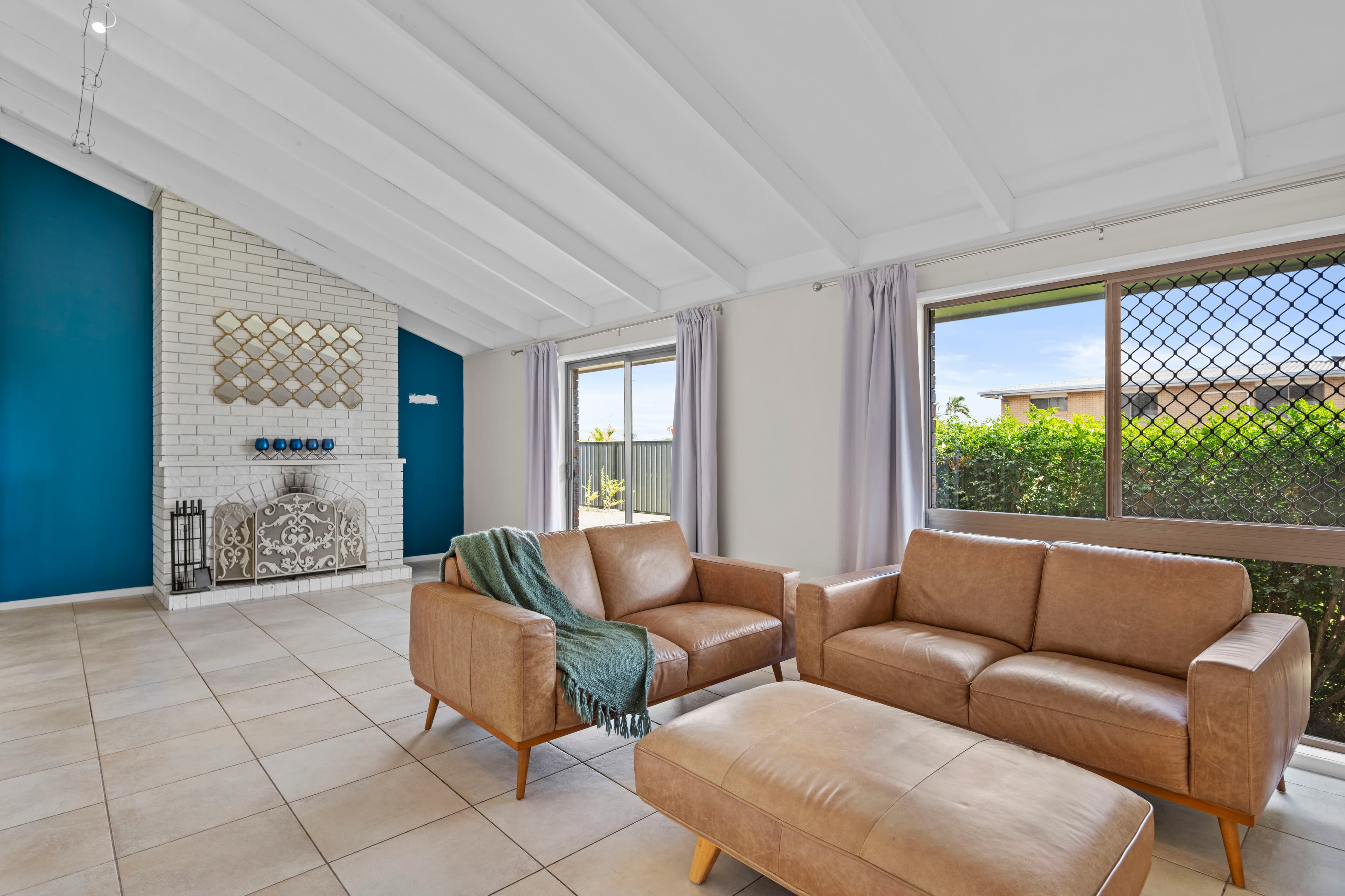 24 Hibiscus Street, Flinders View, Flinders View - Thumbnail 3