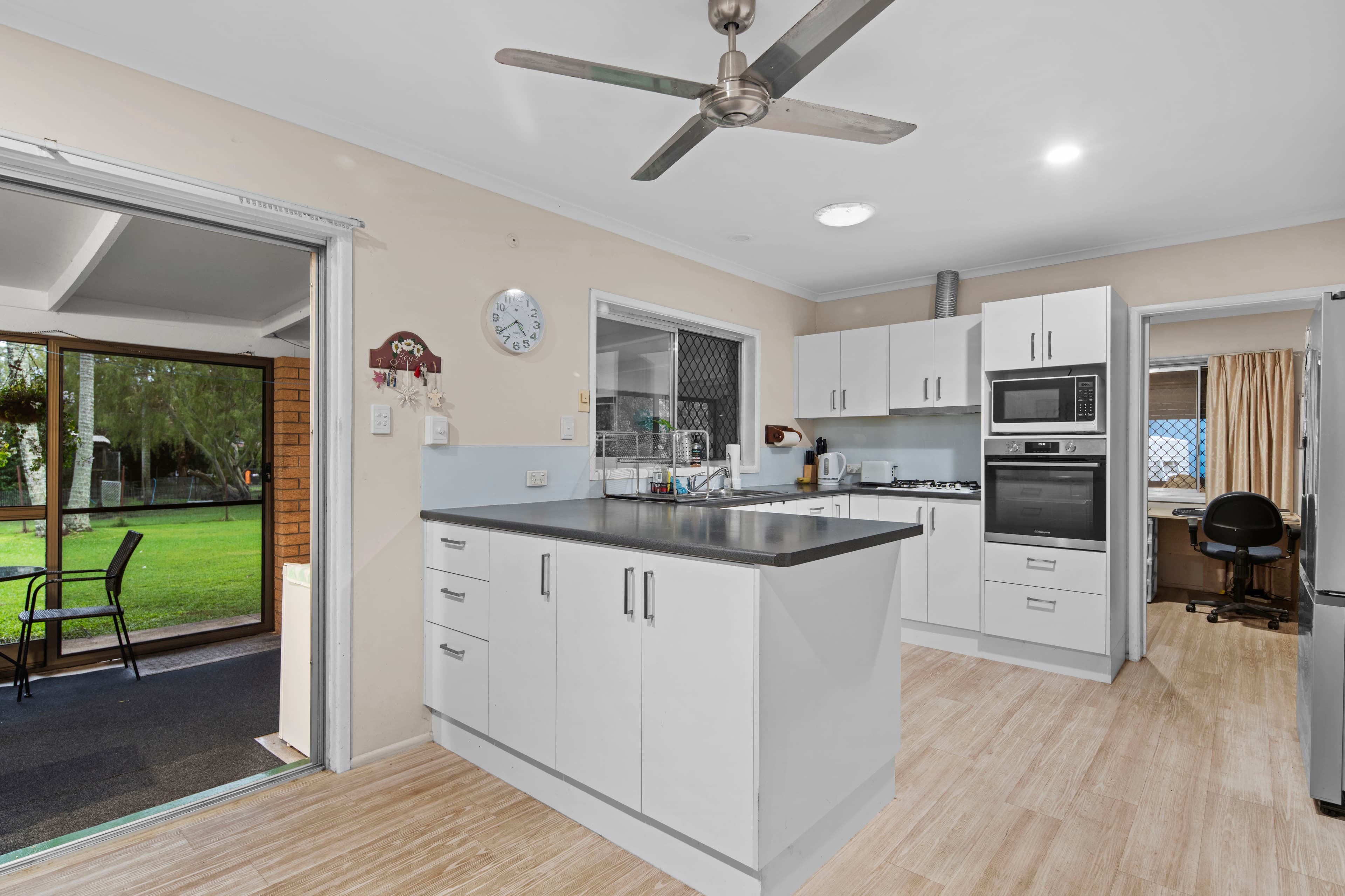 11-13 Ailsa Street, Redland Bay, Redland Bay - Thumbnail 6