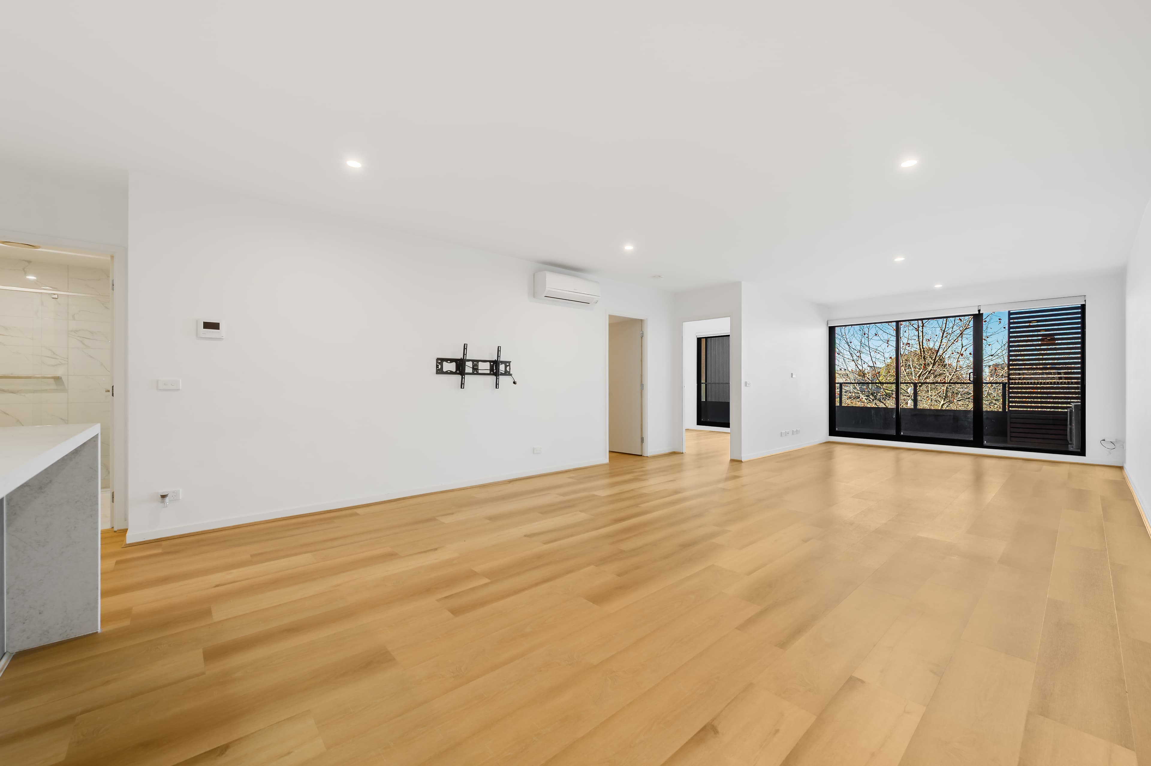 117/173 Caroline Springs Boulevard, Caroline Springs, Caroline Springs - Thumbnail 3