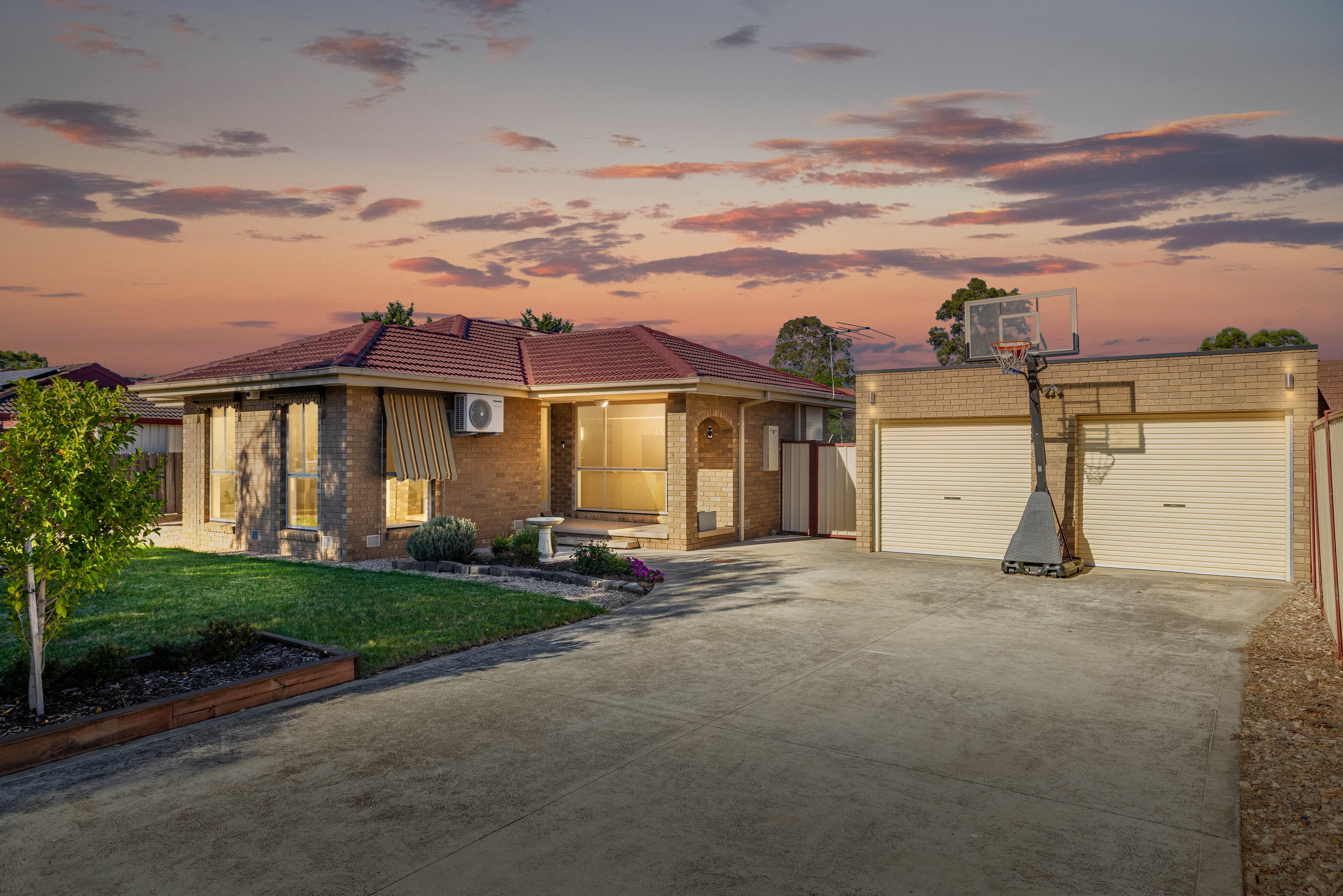 3 Dumbarton Circuit, Melton West, Melton West - Image 1