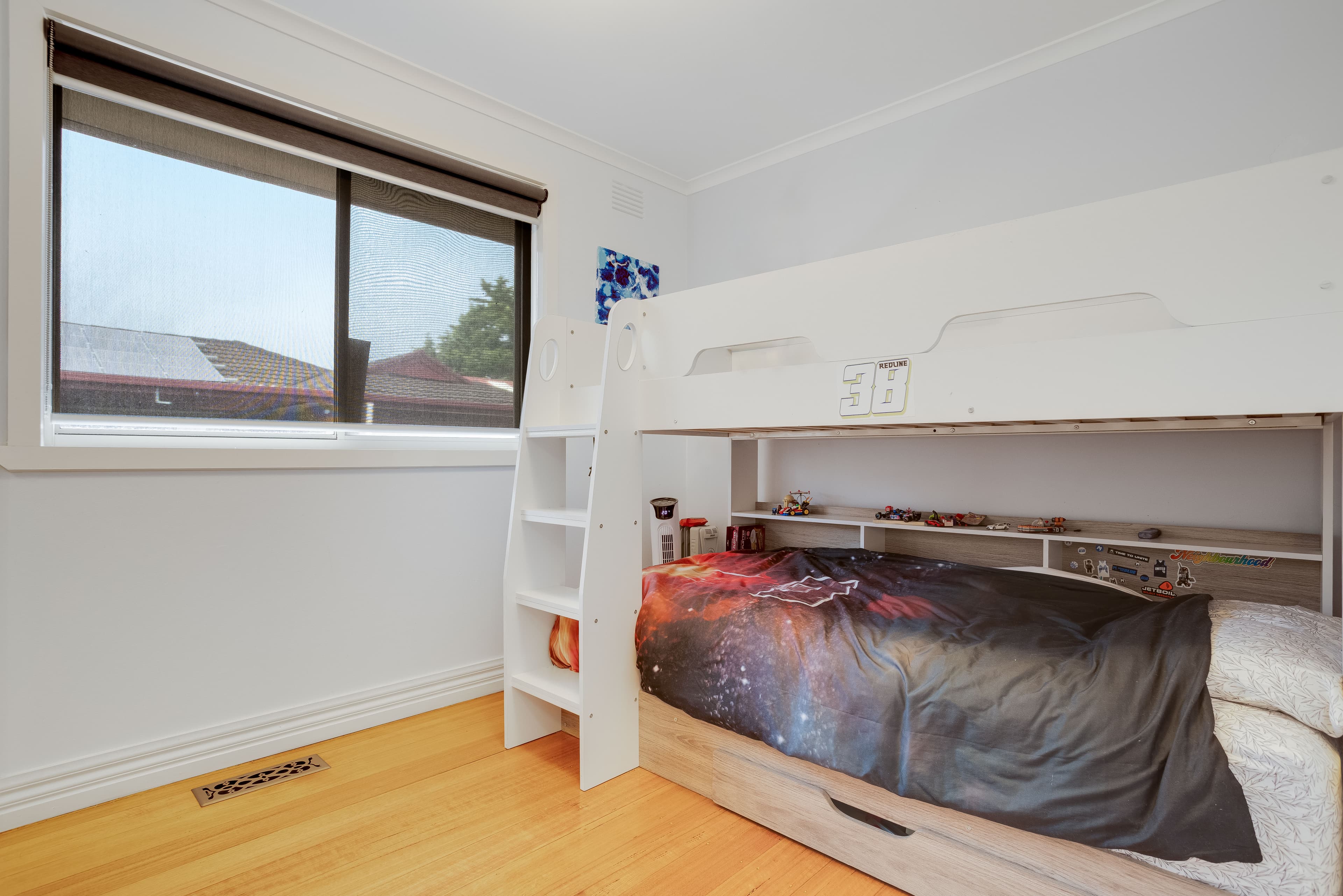 3 Dumbarton Circuit, Melton West, Melton West - Thumbnail 8