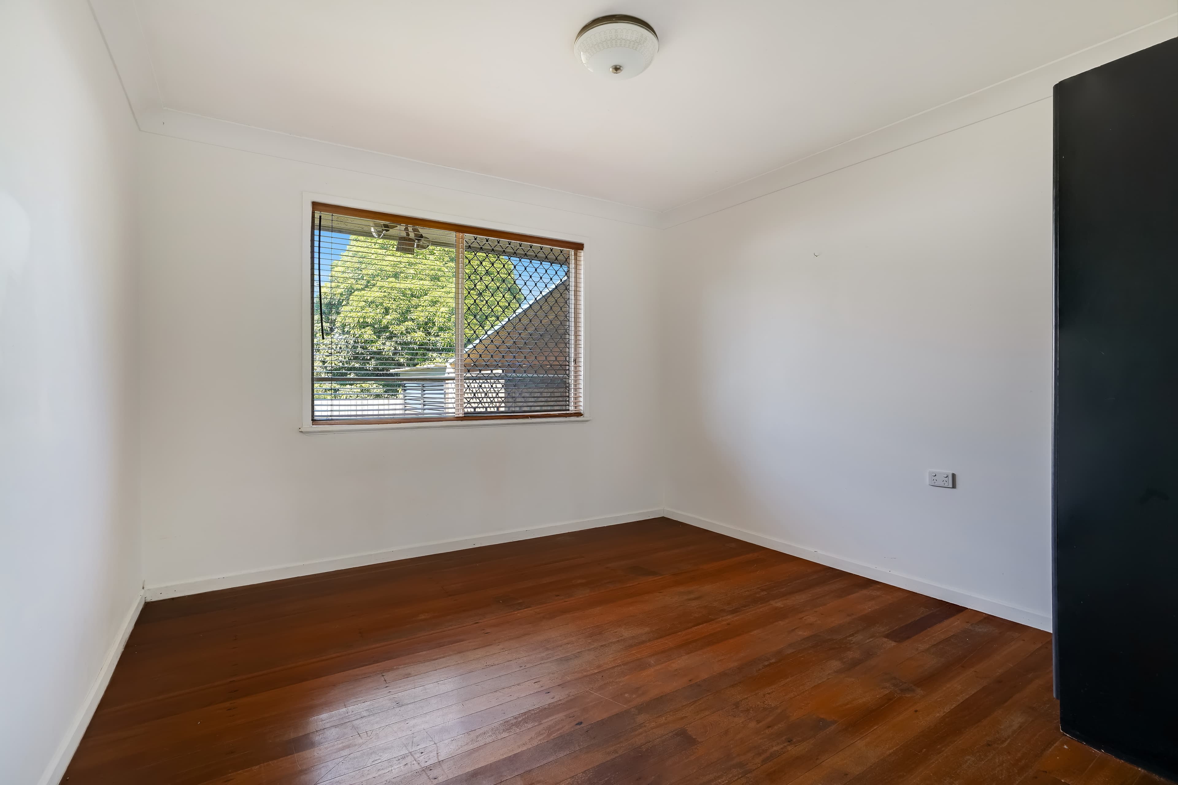 151 Colburn Avenue, Victoria Point, Victoria Point - Thumbnail 3