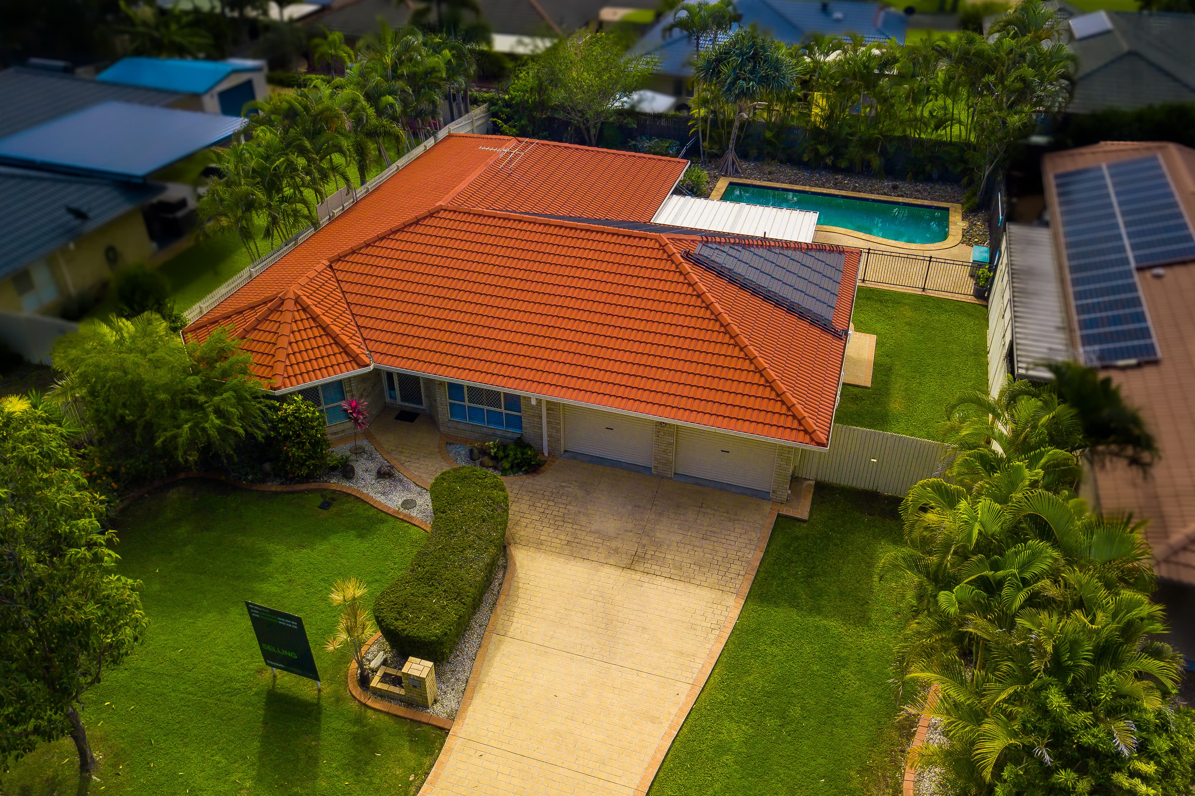 33 Belford Drive, Wellington Point, Wellington Point - Image 1