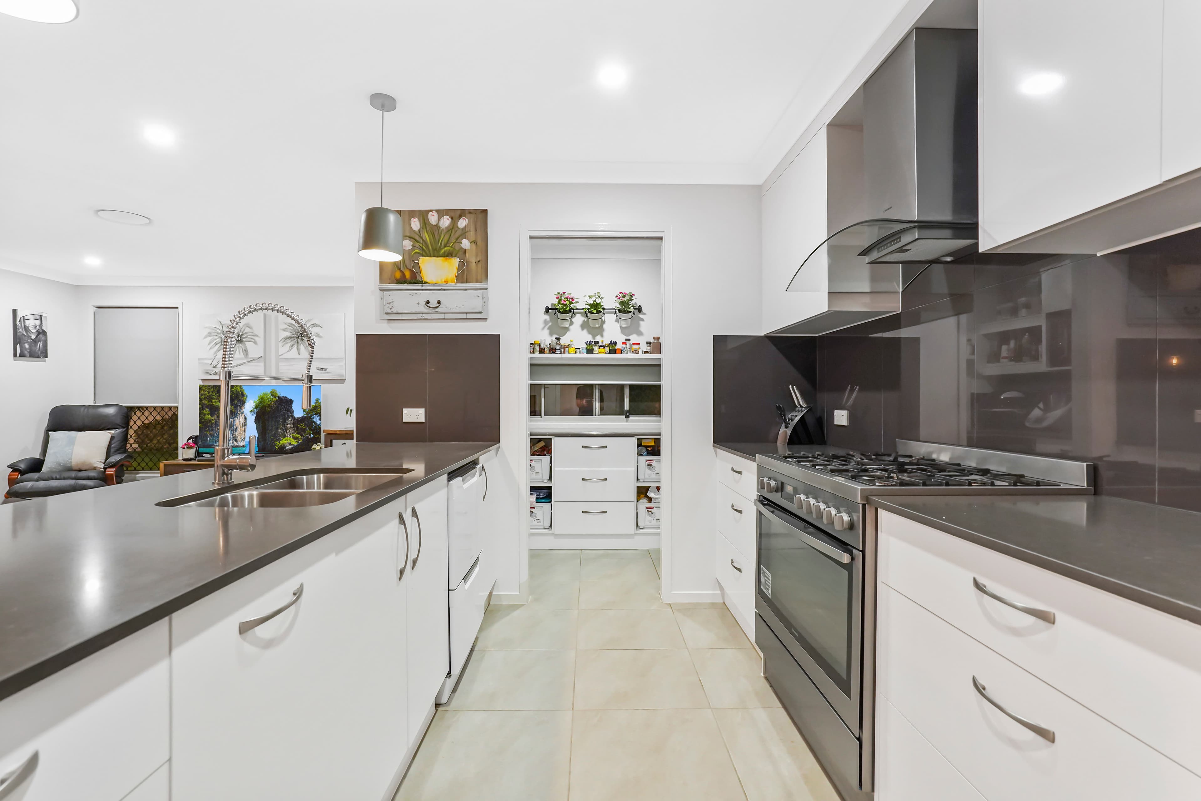 17 Cashmere Court, Wellington Point, Wellington Point - Thumbnail 5
