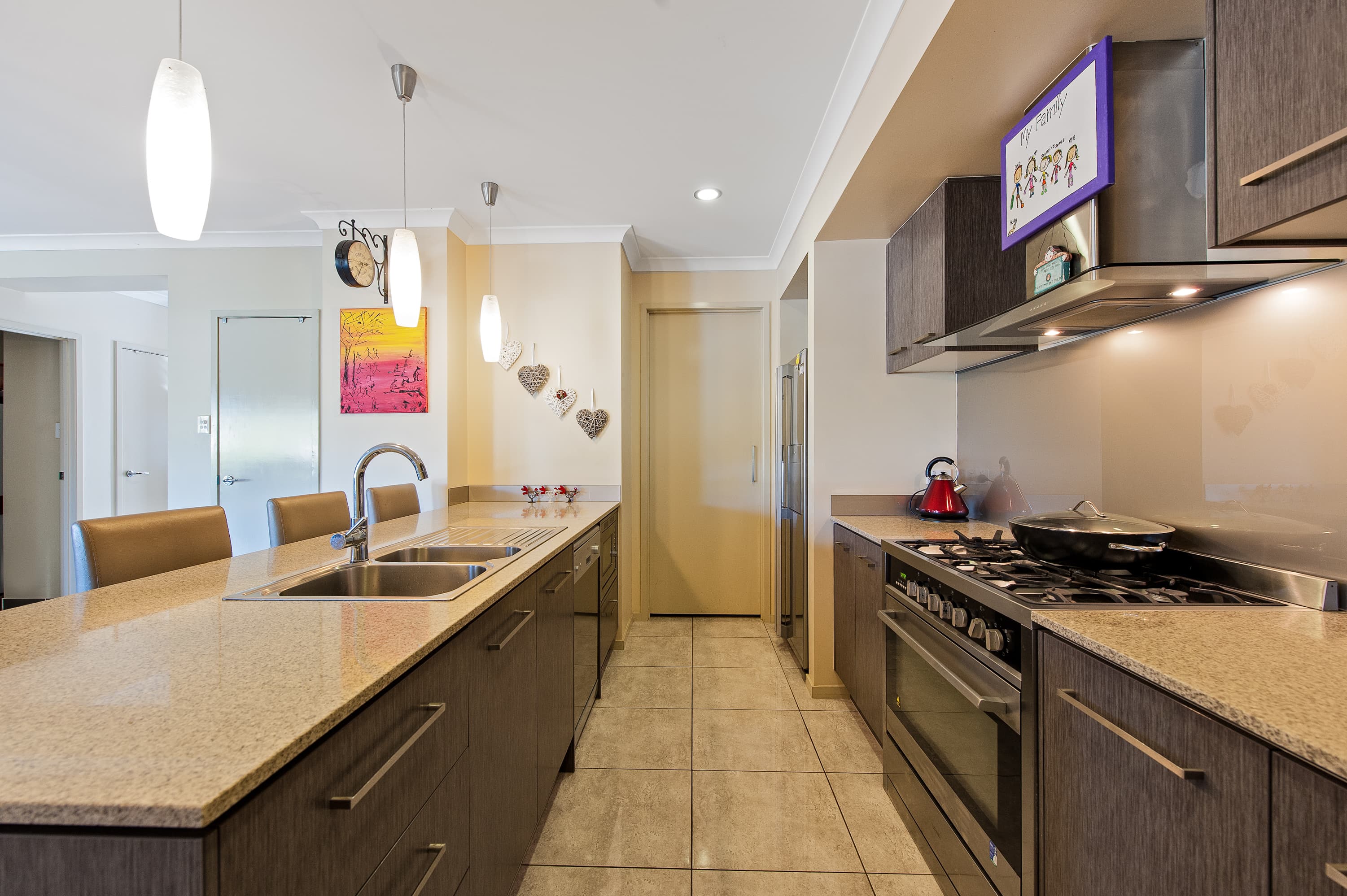11 Cole Street, Redland Bay, Redland Bay - Thumbnail 4