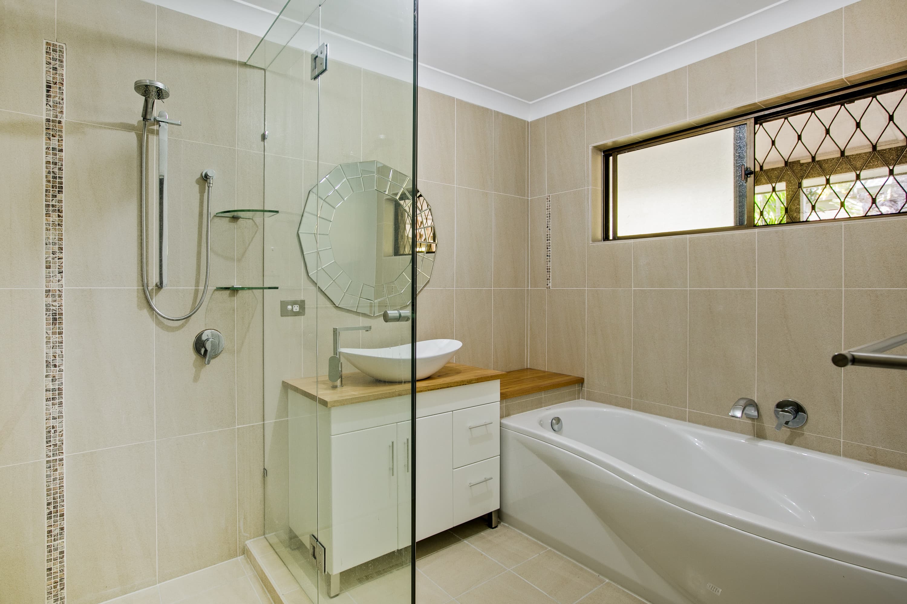 150 Avalon Road, Sheldon, Sheldon - Thumbnail 7