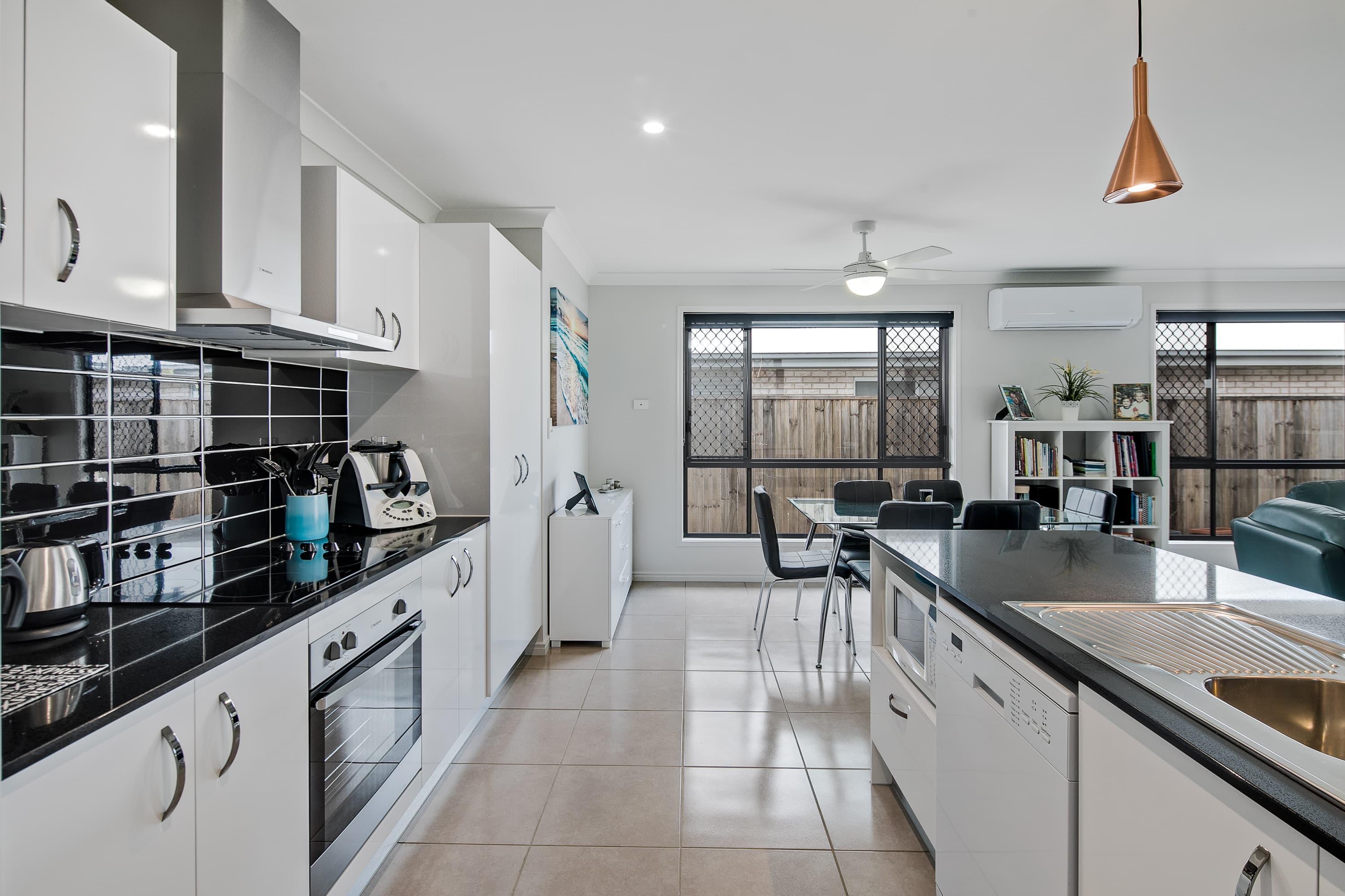 9 Maranoa Street, Thornlands, Thornlands - Thumbnail 3