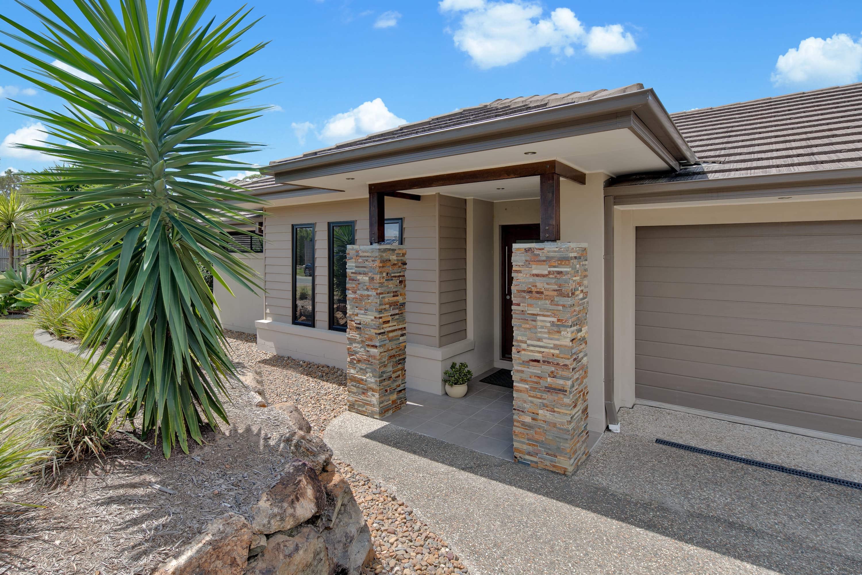 8 Sylvateere Crescent, Wakerley, Wakerley - Thumbnail 3