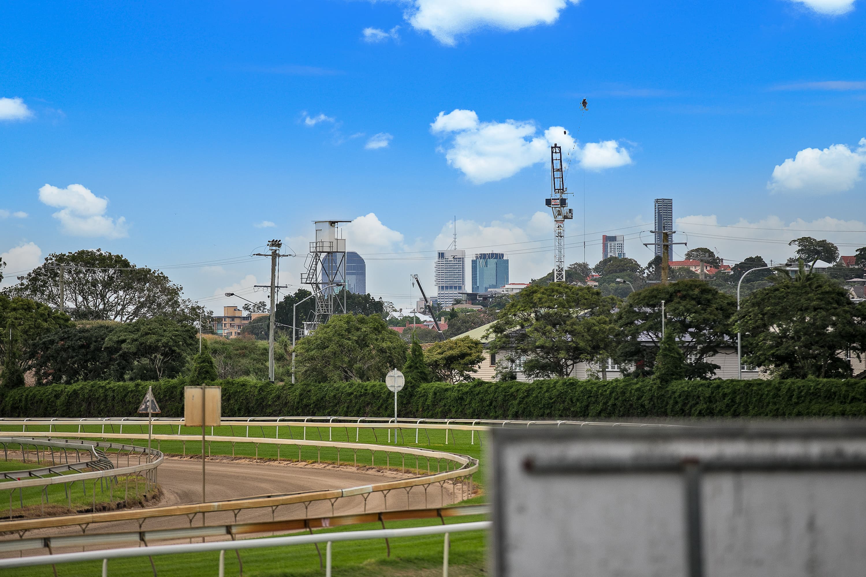 29 Raceview Avenue, Hendra, Hendra - Thumbnail 3