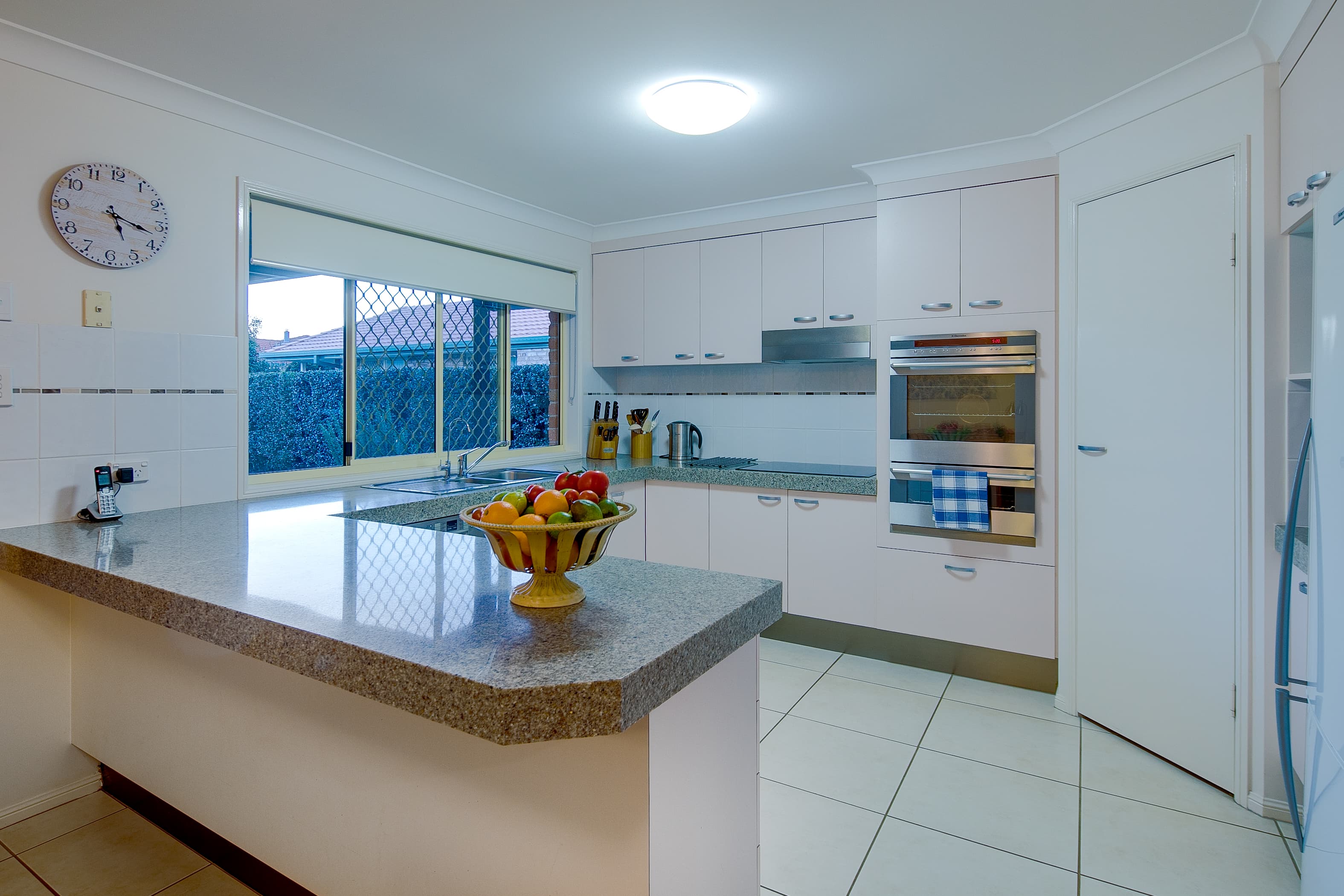 10 Stacey Court, Victoria Point, Victoria Point - Thumbnail 6