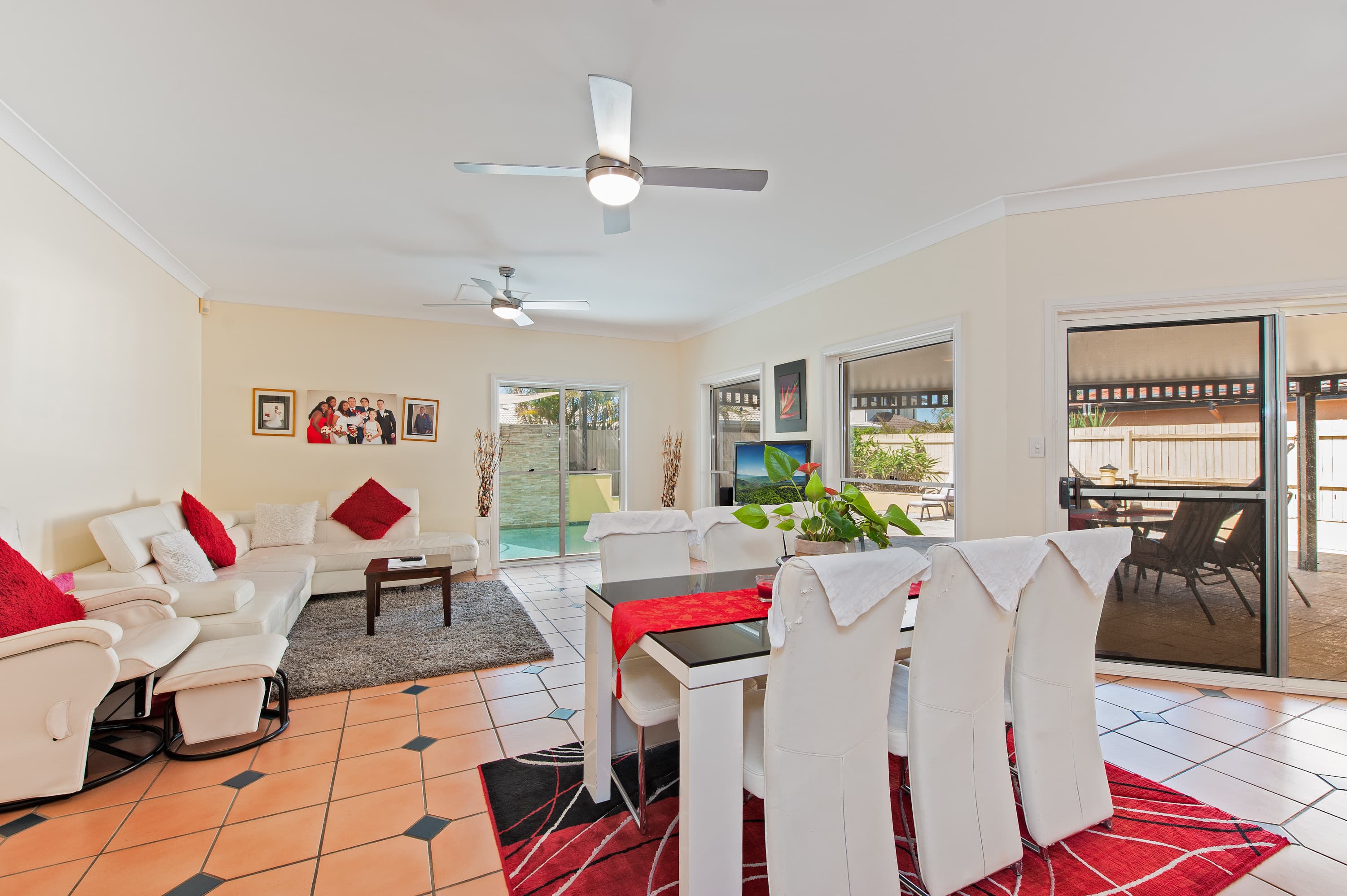23 Cayman Crescent, Ormiston, Ormiston - Thumbnail 4