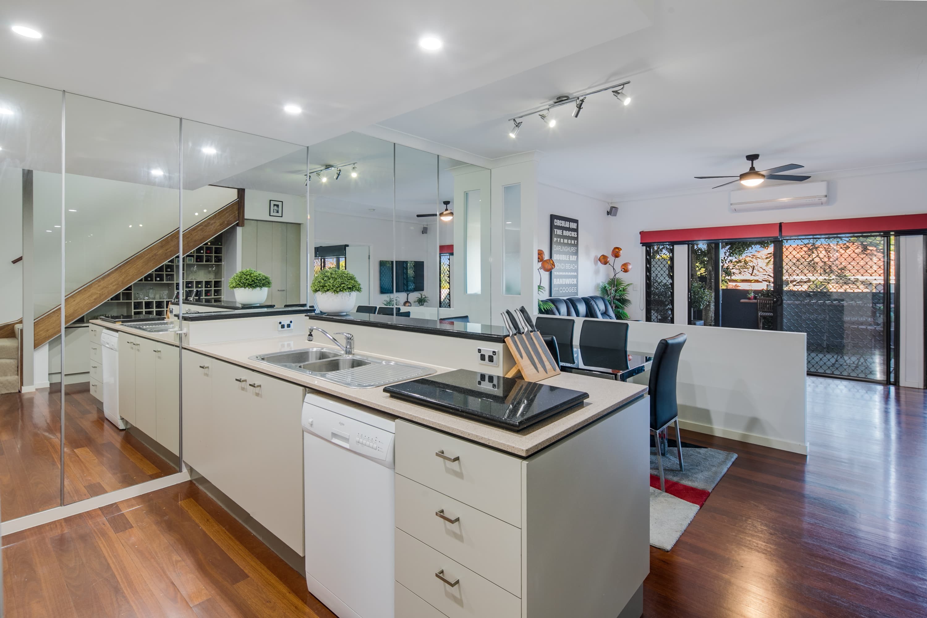 11/2 Duncan Street, Wellington Point, Wellington Point - Thumbnail 6