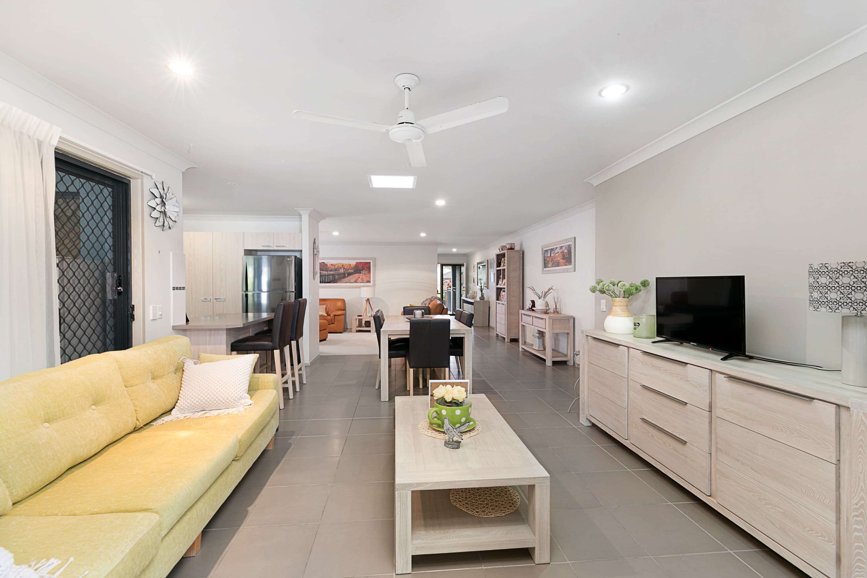 50 Azure Avenue, Redland Bay, Redland Bay - Thumbnail 5
