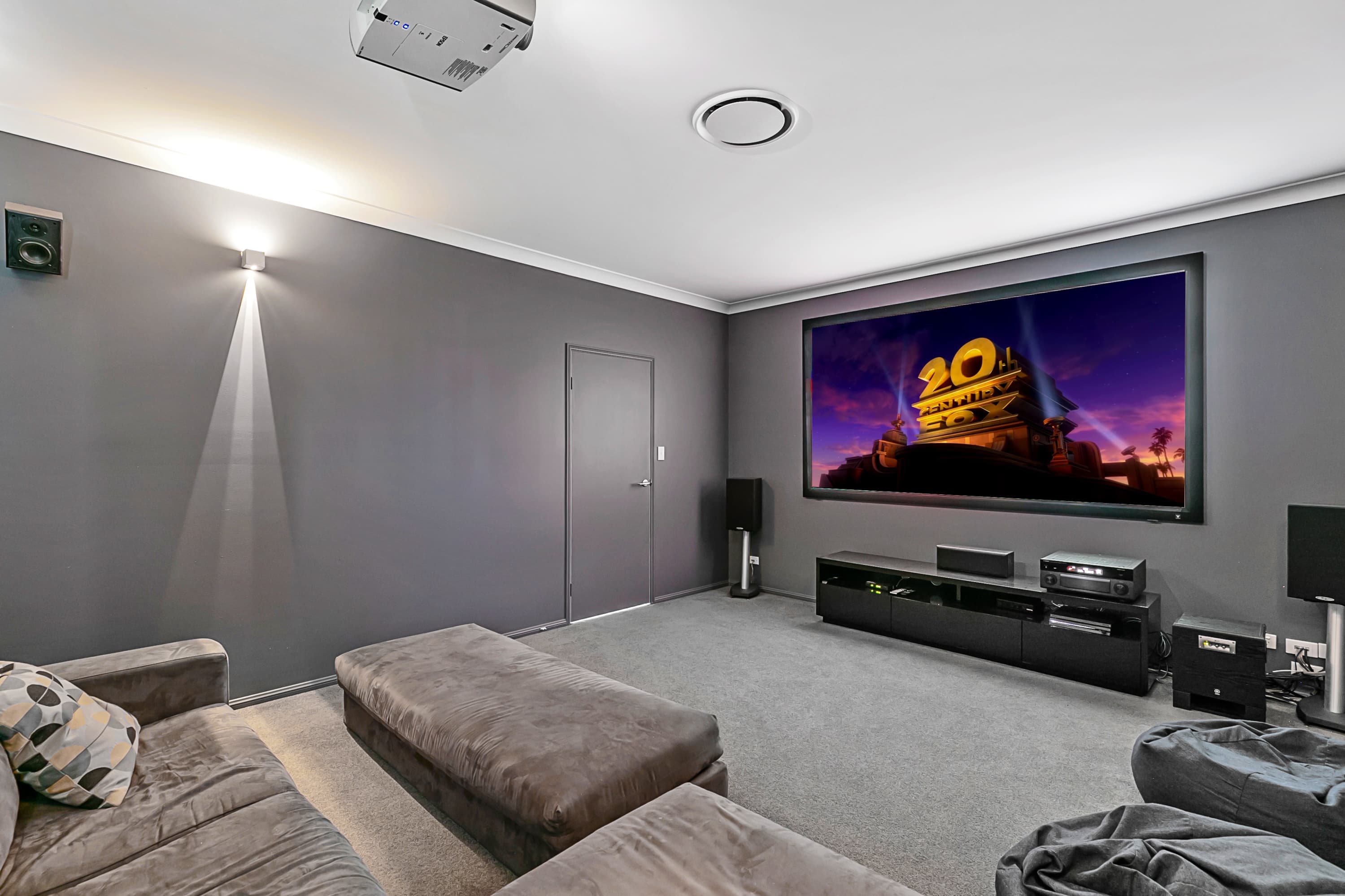10 Magnetic Place, Redland Bay, Redland Bay - Thumbnail 7