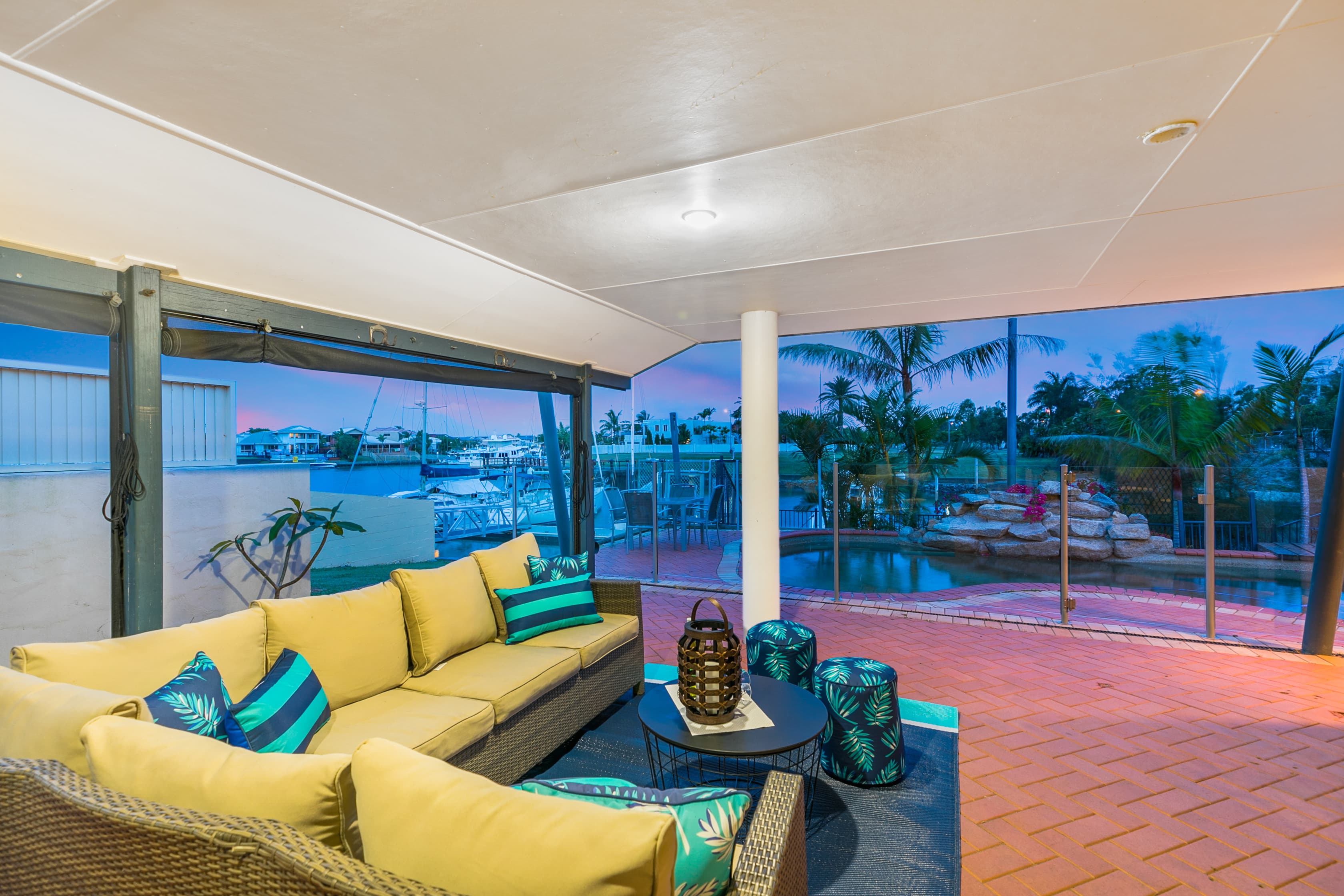 1 Sternlight Court, Raby Bay, Raby Bay - Thumbnail 7
