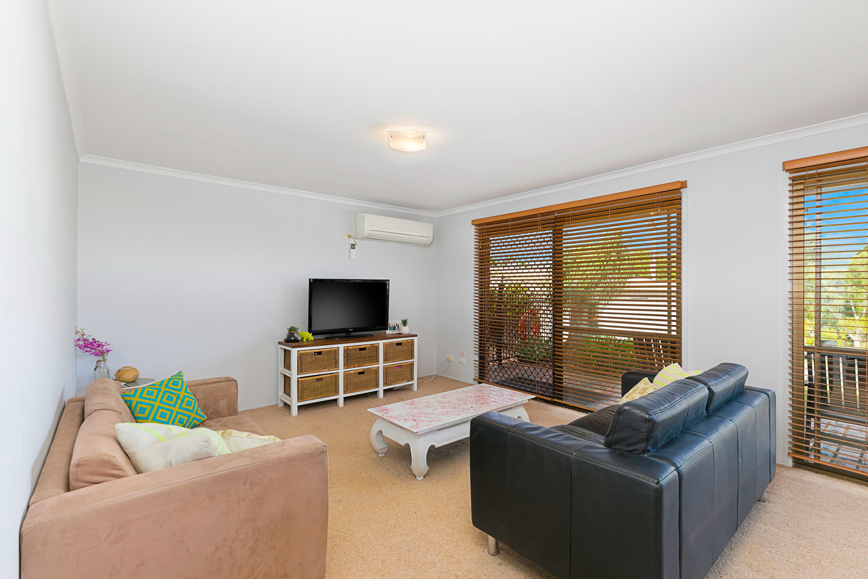 3 Sun Court, Birkdale, Birkdale - Thumbnail 4
