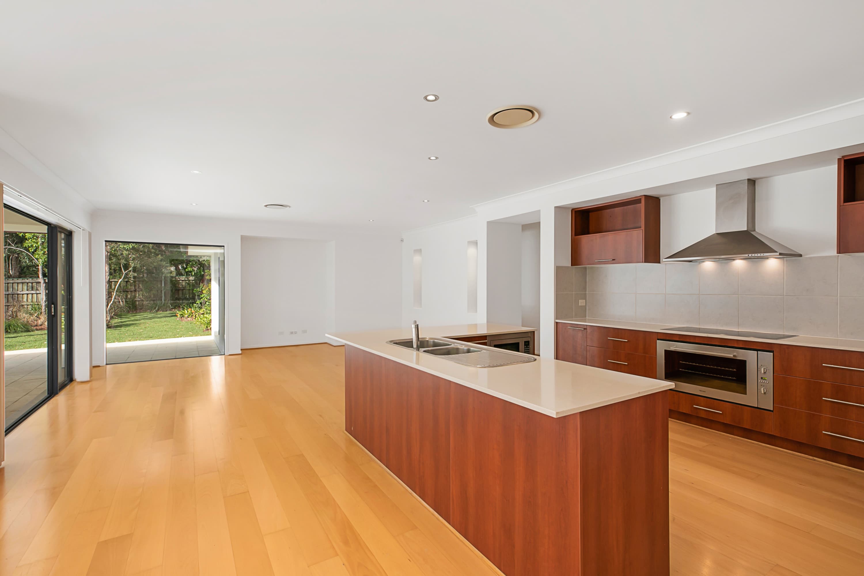 10 Casey Close, Ormiston, Ormiston - Thumbnail 6