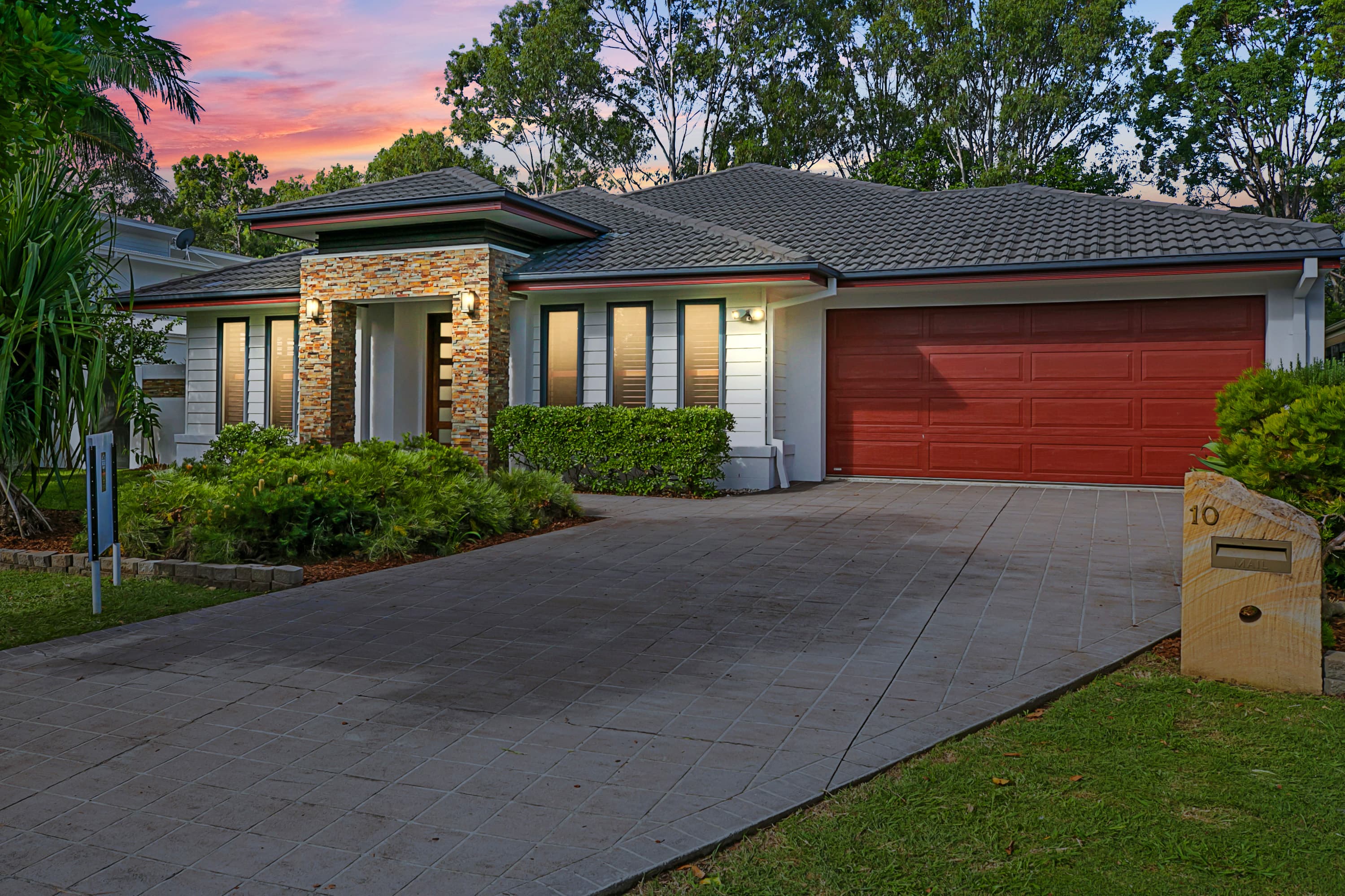 10 Casey Close, Ormiston, Ormiston - Thumbnail 2