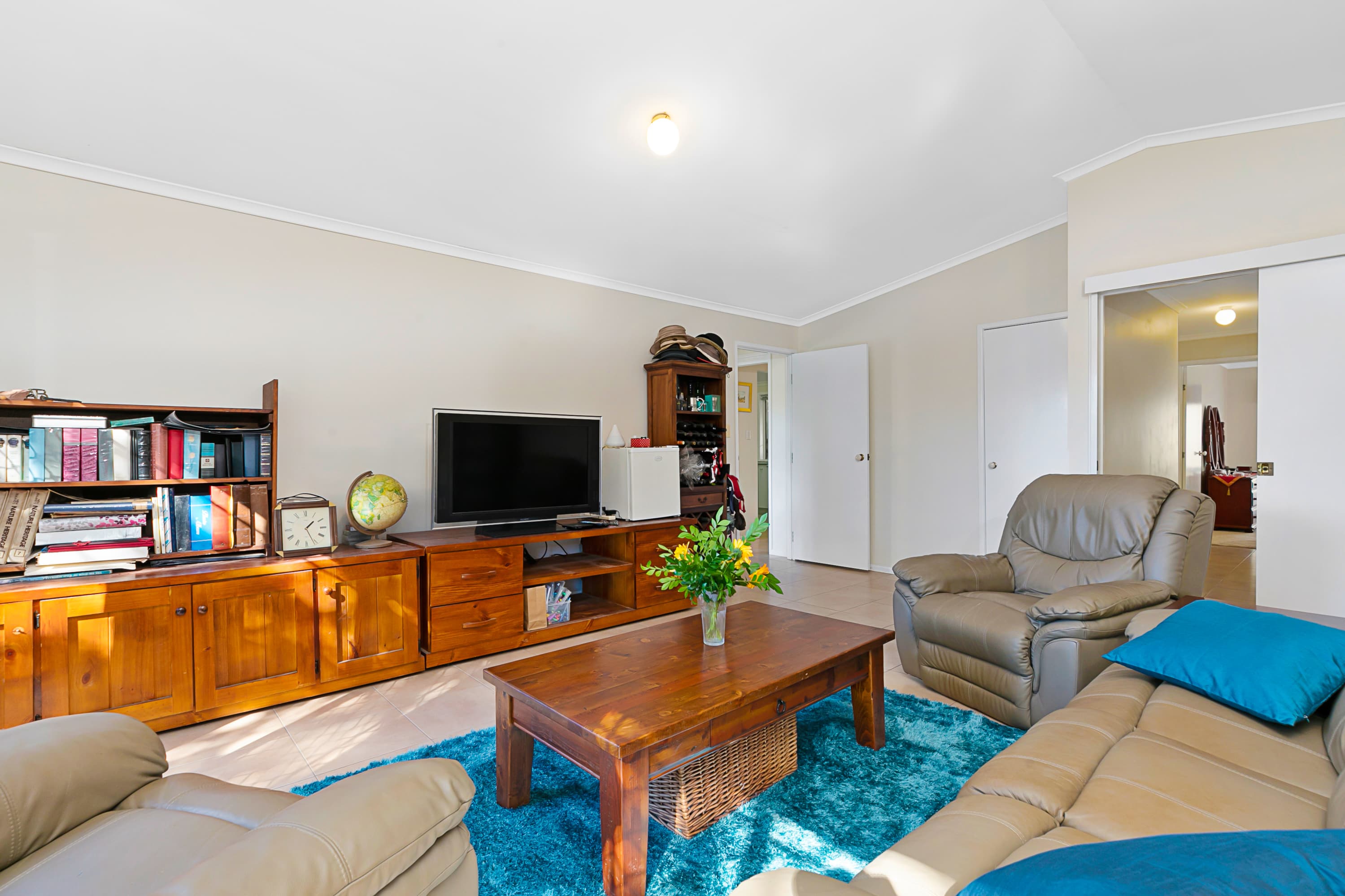 24 Oak Street, Ormiston, Ormiston - Thumbnail 4