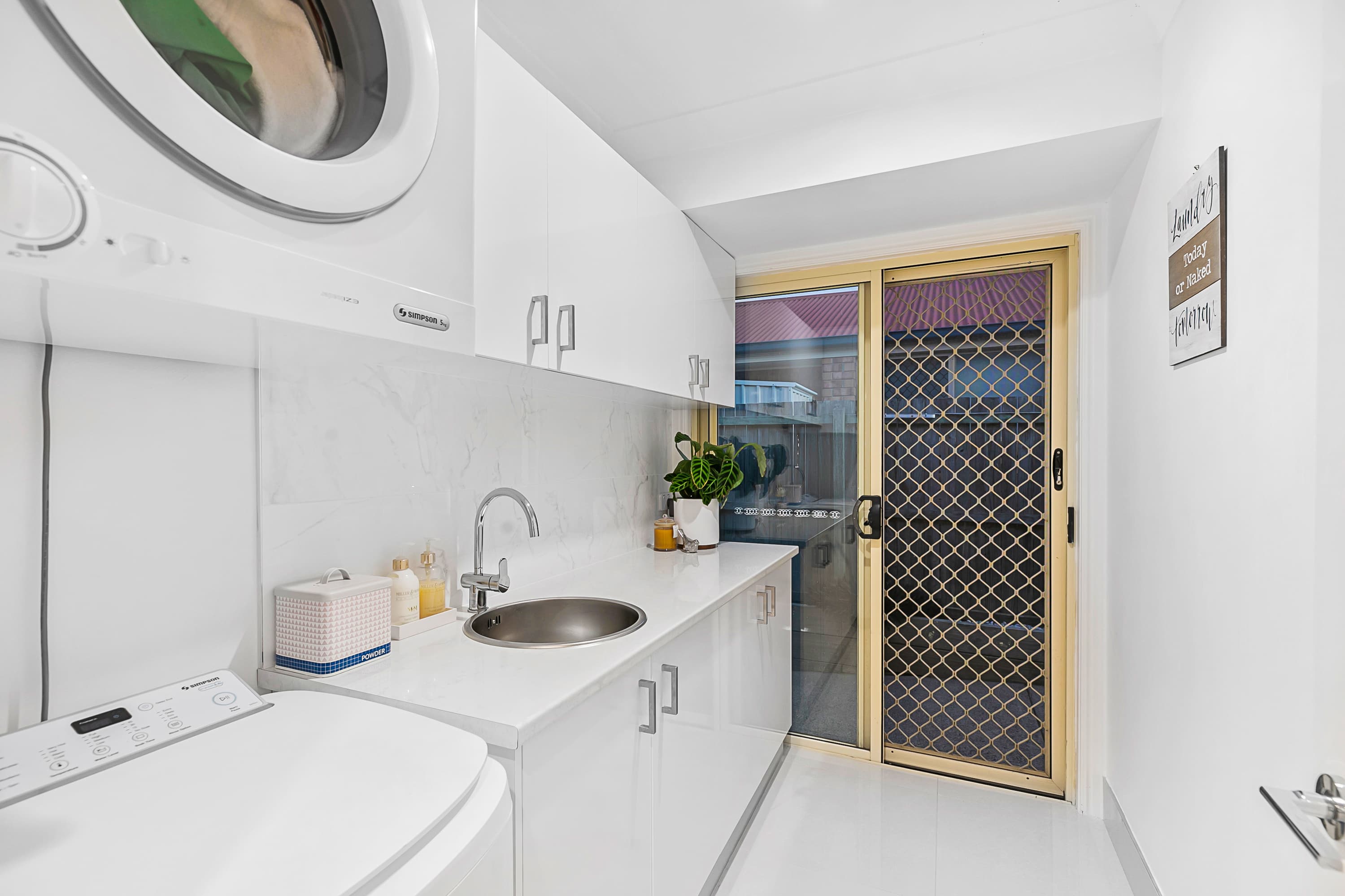 23 Grevillea Street, Ormiston, Ormiston - Thumbnail 4