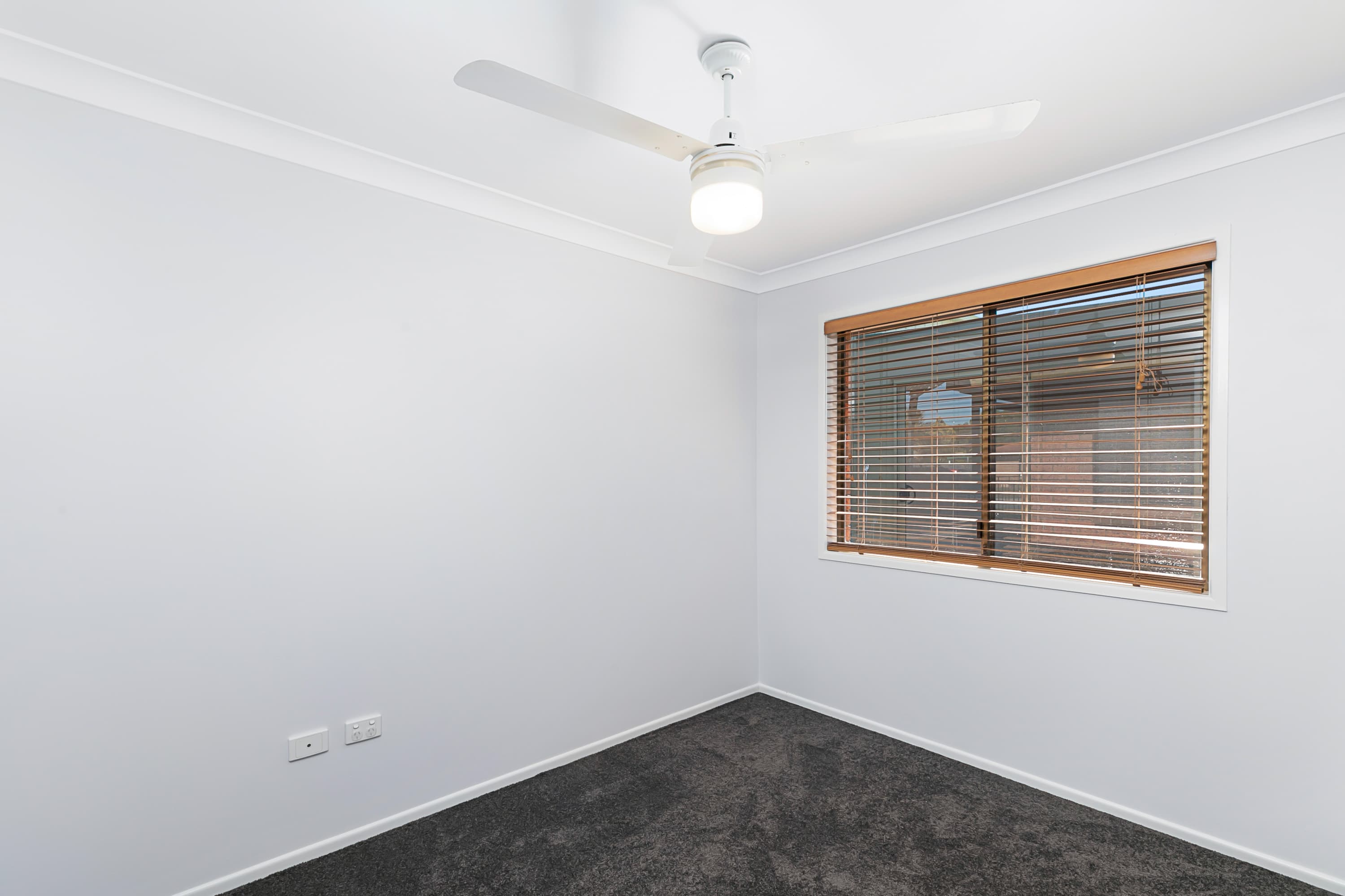 10 Rofail Court, Thorneside, Thorneside - Thumbnail 7