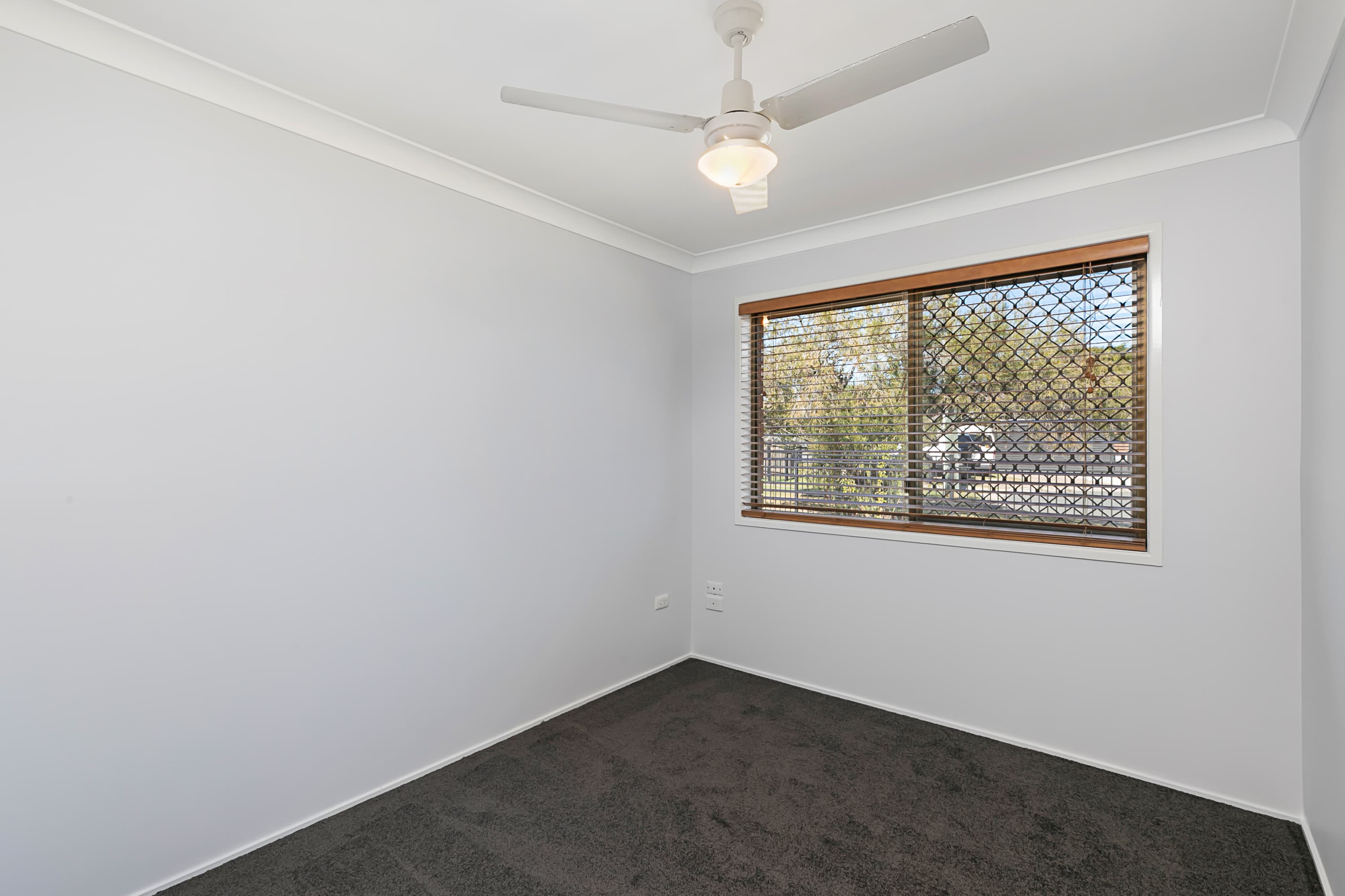 10 Rofail Court, Thorneside, Thorneside - Thumbnail 5