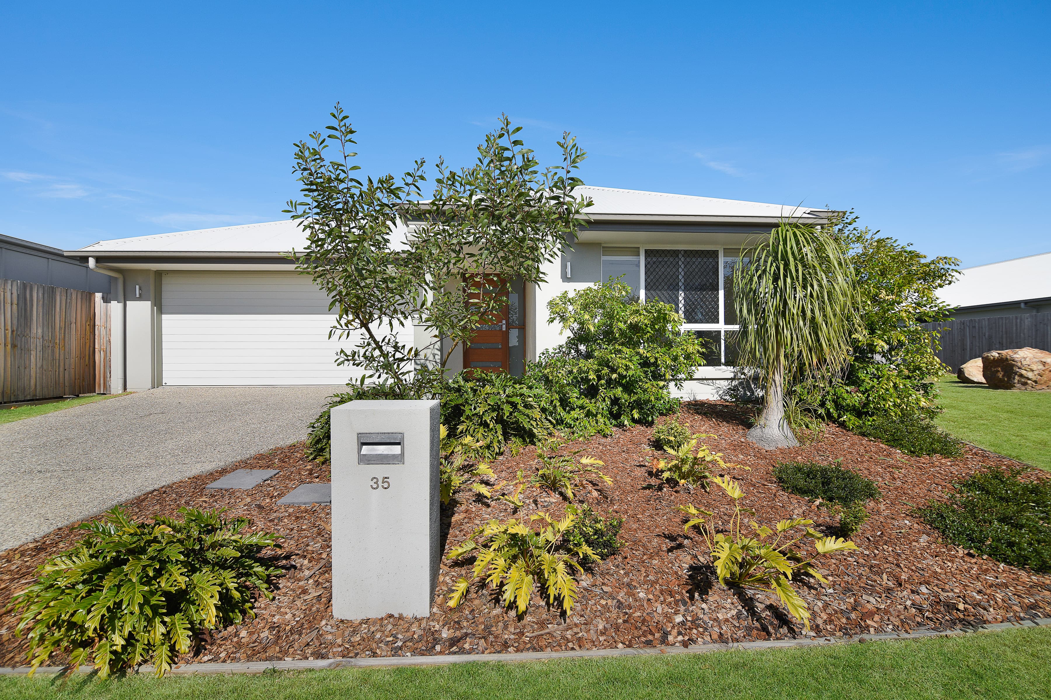 35 Silver Wattle Grove, Peregian Springs, Peregian Springs - Image 1