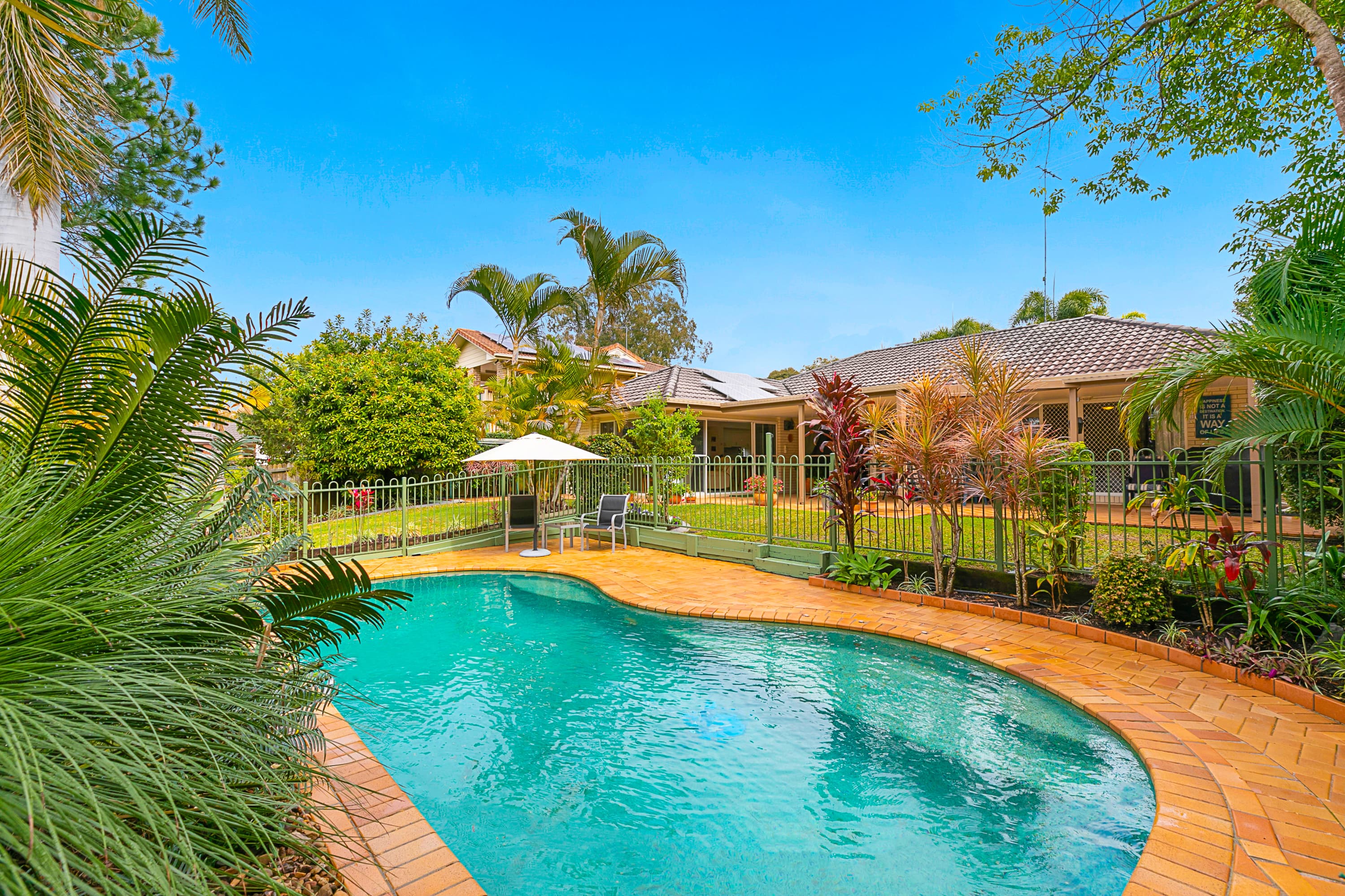 24 Hansen Court, Ormiston, Ormiston - Image 1