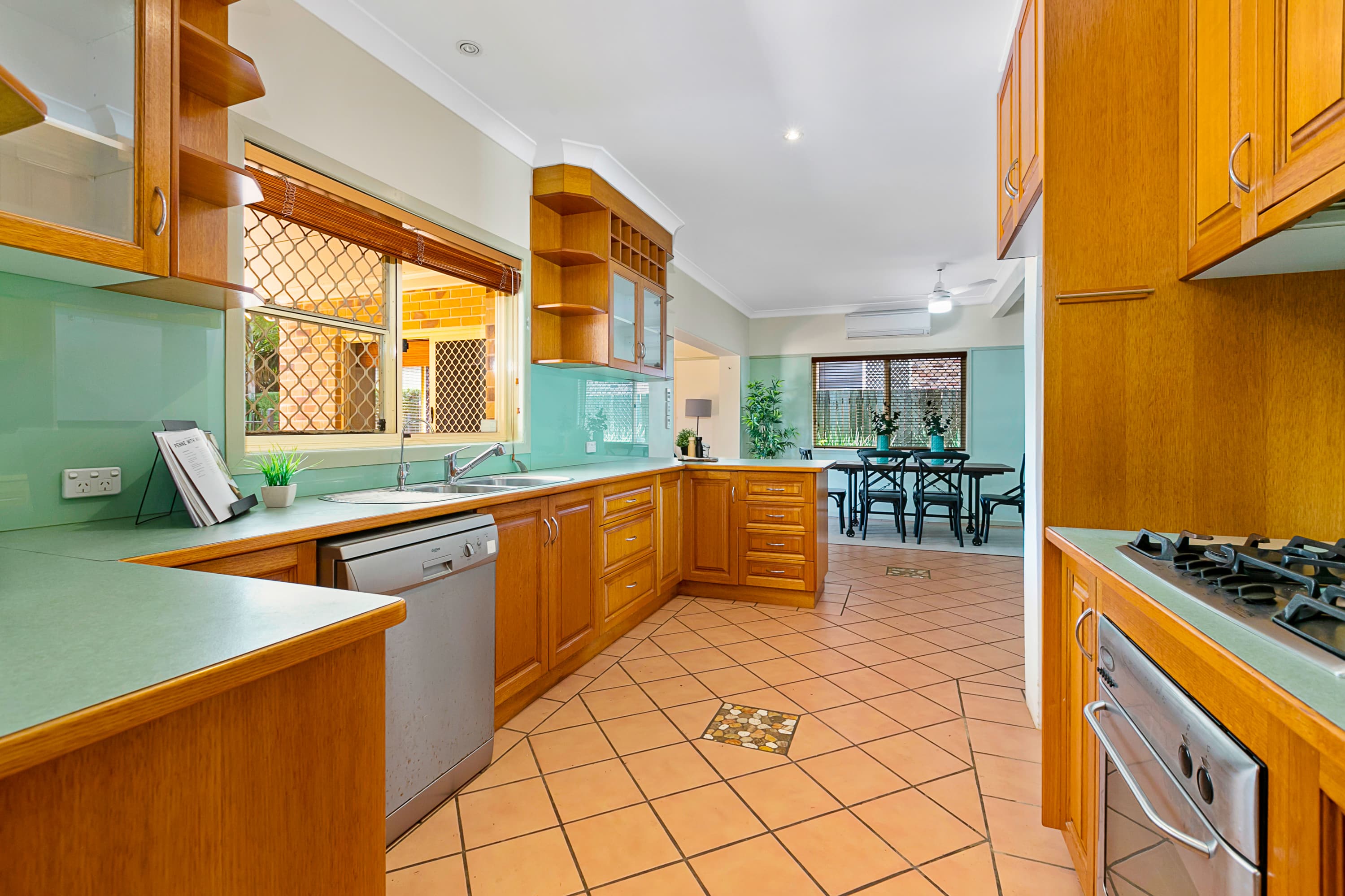 19 Orana Street, Victoria Point, Victoria Point - Thumbnail 6