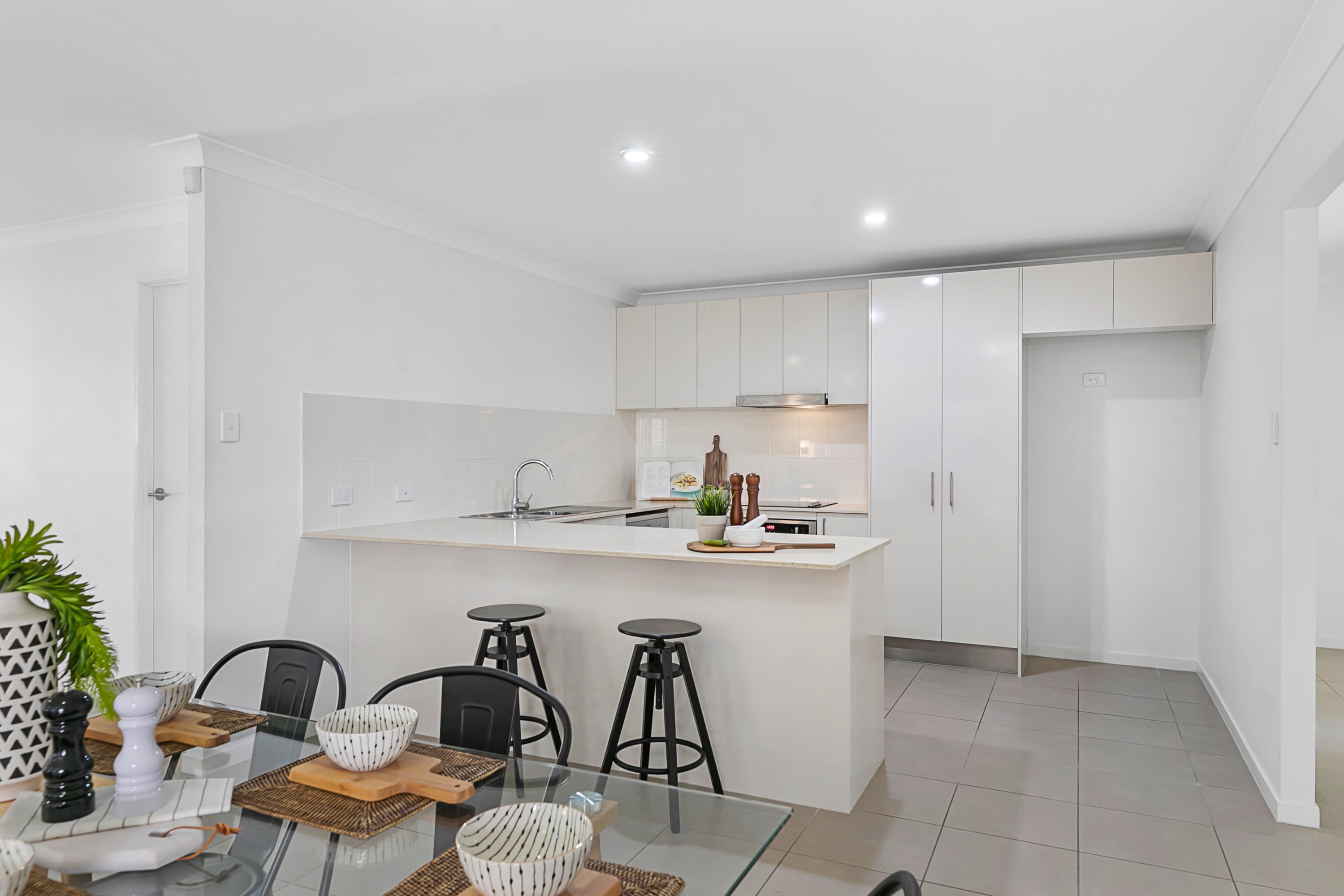 23 Fiddlewood Street, Victoria Point, Victoria Point - Thumbnail 3