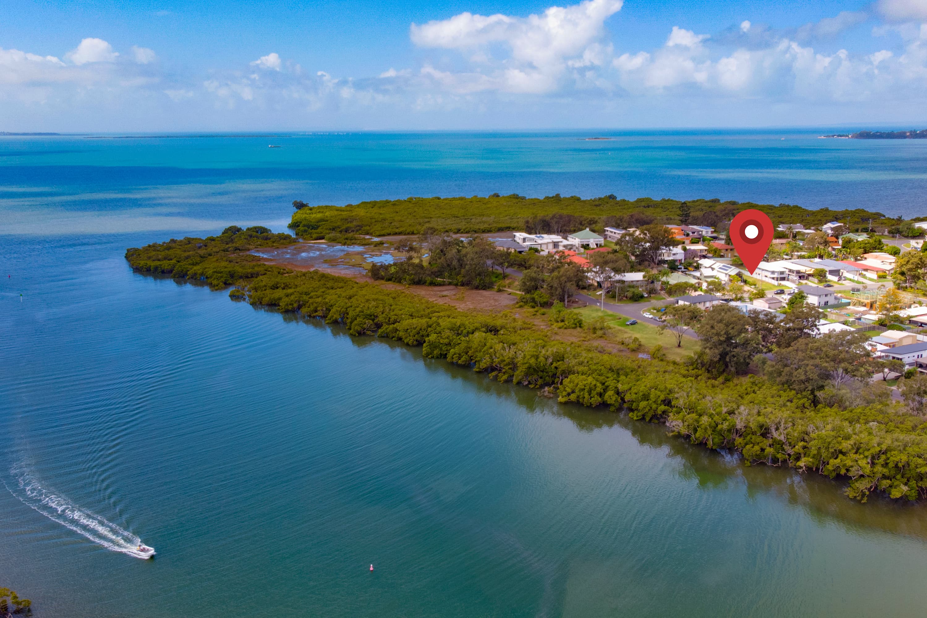 15 Thorneside Road, Thorneside, Thorneside - Image 1