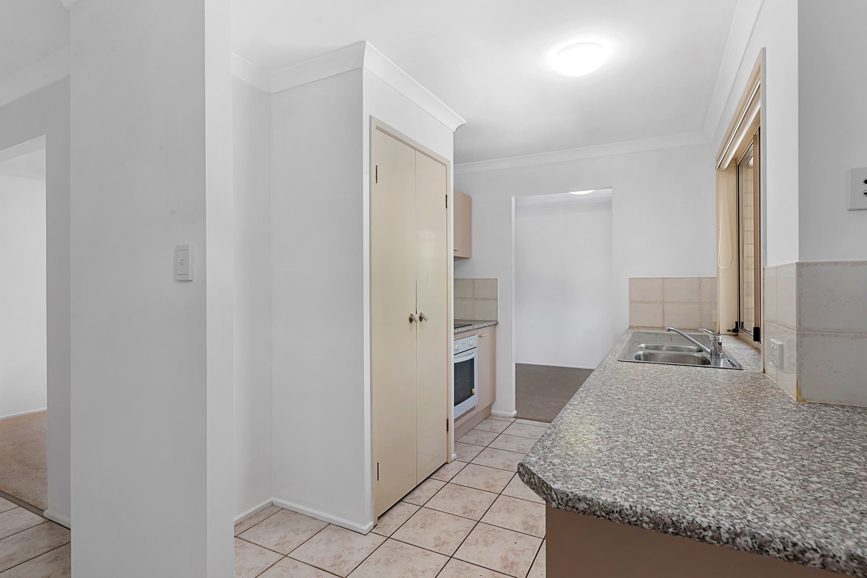 48 Ashwood Circuit, Birkdale, Birkdale - Thumbnail 4