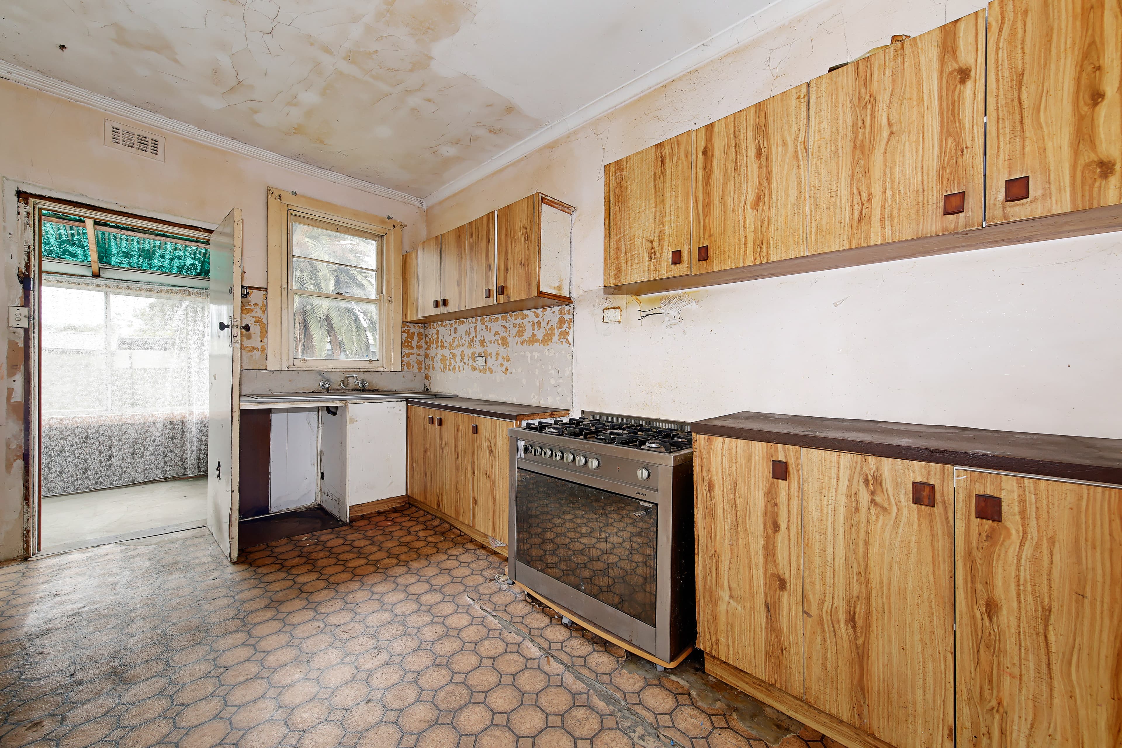 97 Wright Street, Sunshine, Sunshine - Thumbnail 8
