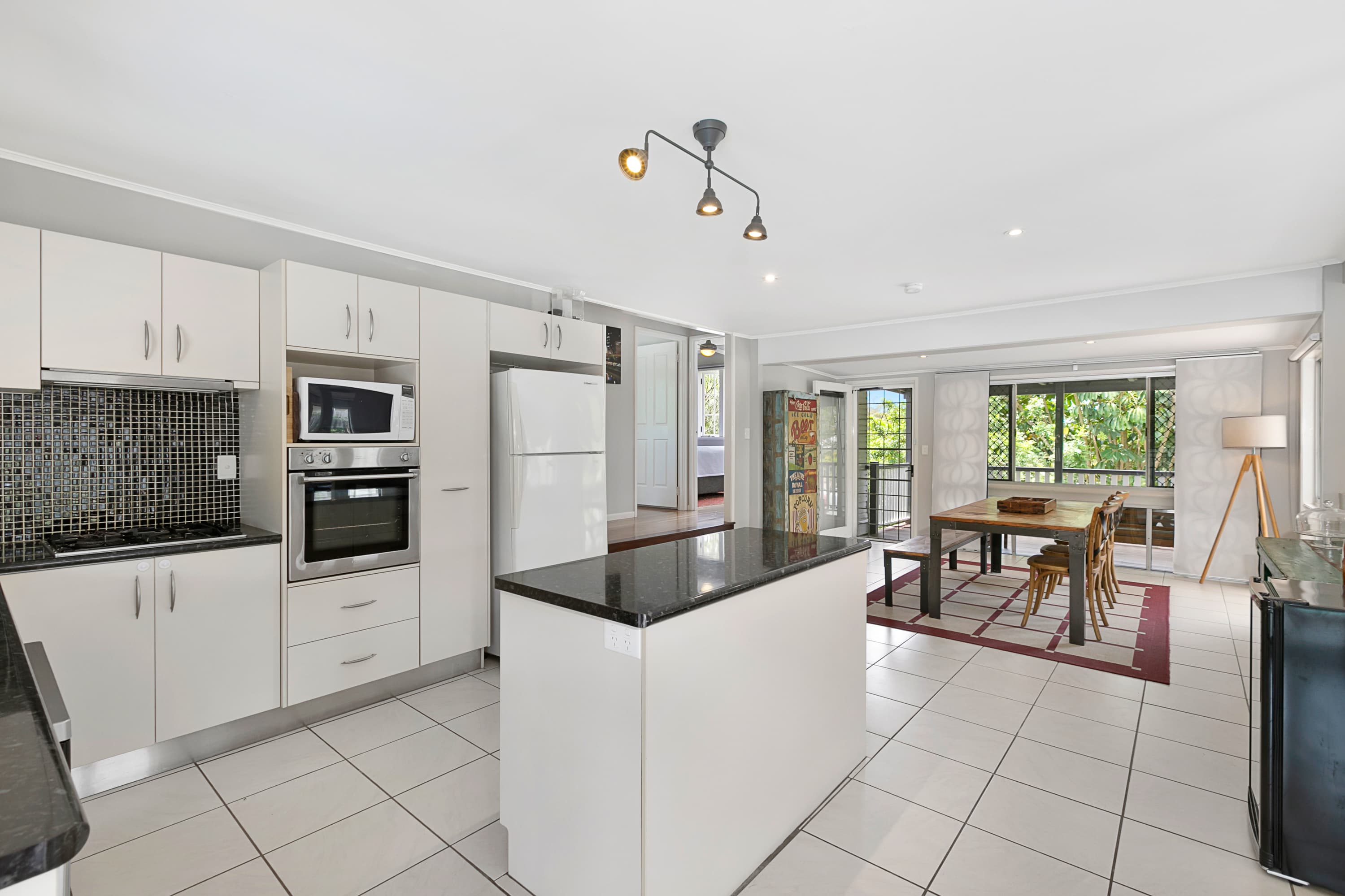 142 Dunbar Street, Mount Gravatt East, Mount Gravatt East - Thumbnail 3