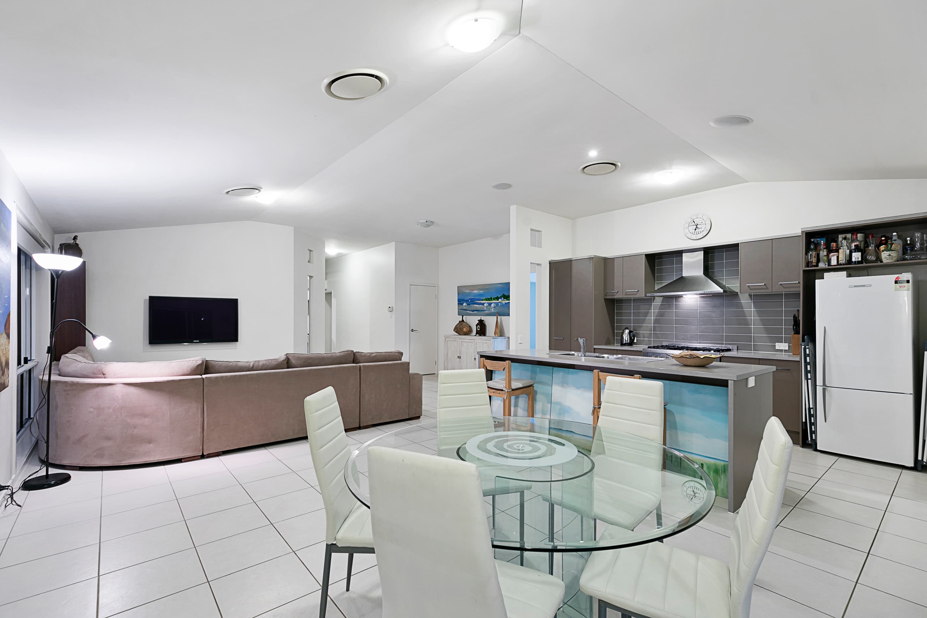 26 Balsam Street, Redland Bay, Redland Bay - Thumbnail 6