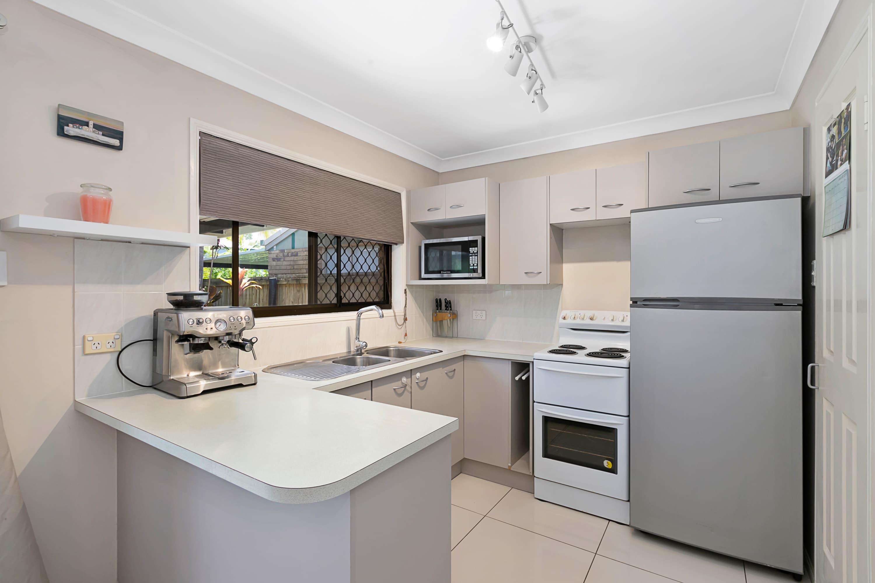 42 Thorneside Road, Thorneside, Thorneside - Thumbnail 4