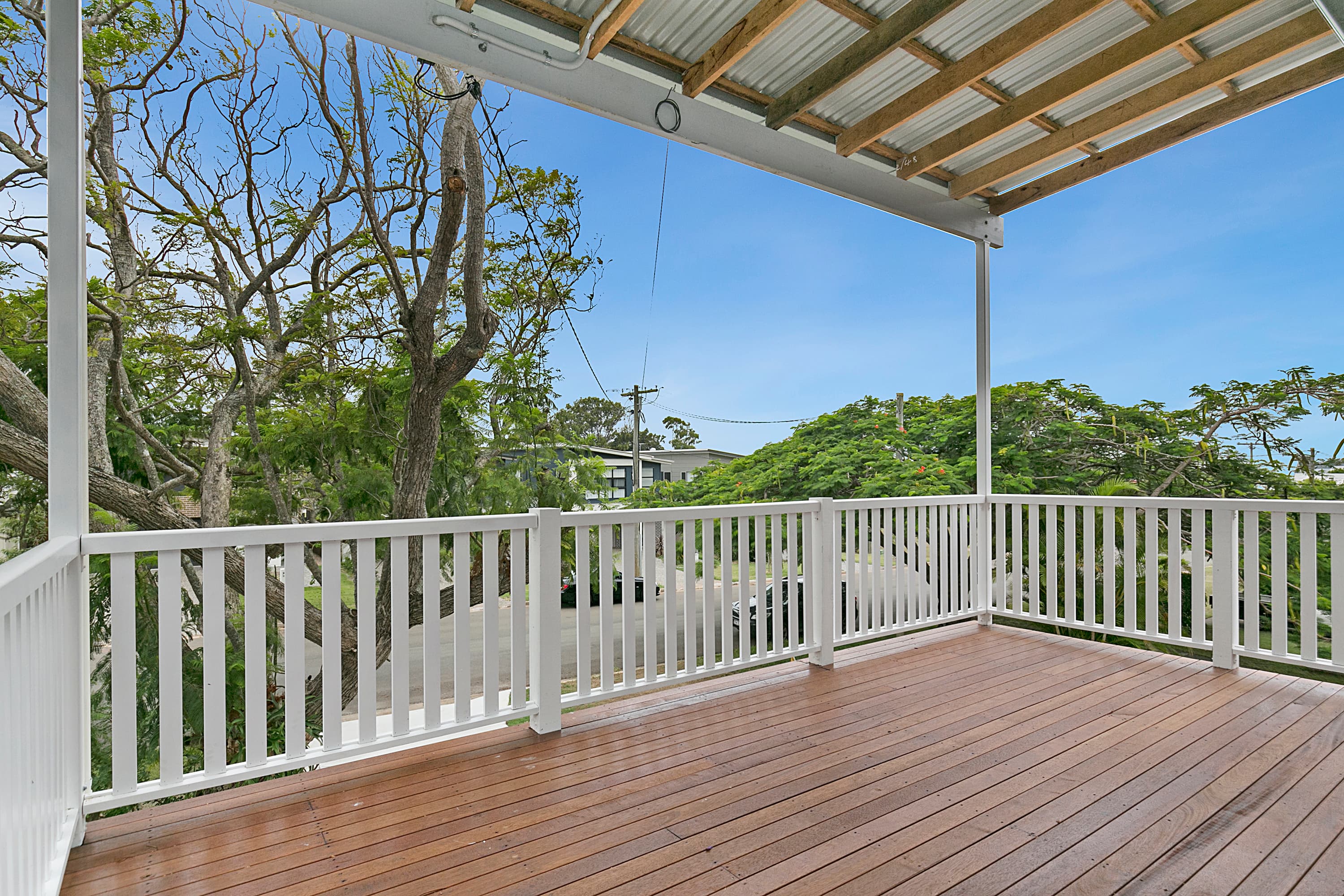 6 Base Street, Victoria Point, Victoria Point - Thumbnail 2
