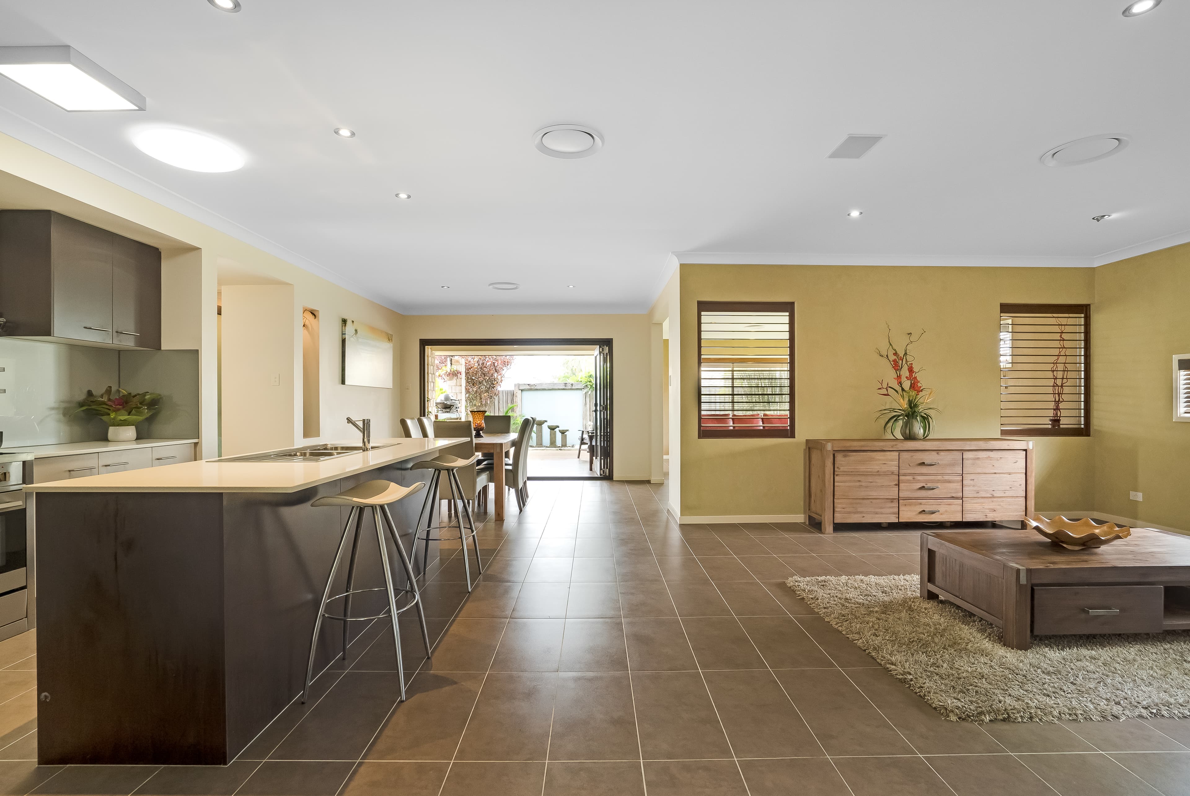 13 Forrest Street, Redland Bay, Redland Bay - Thumbnail 5