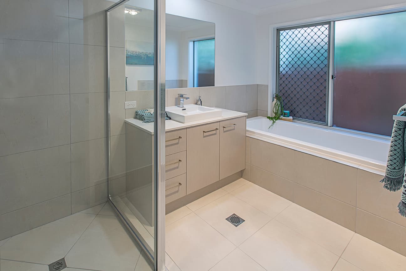 13 Schmidt Street, Victoria Point, Victoria Point - Thumbnail 6