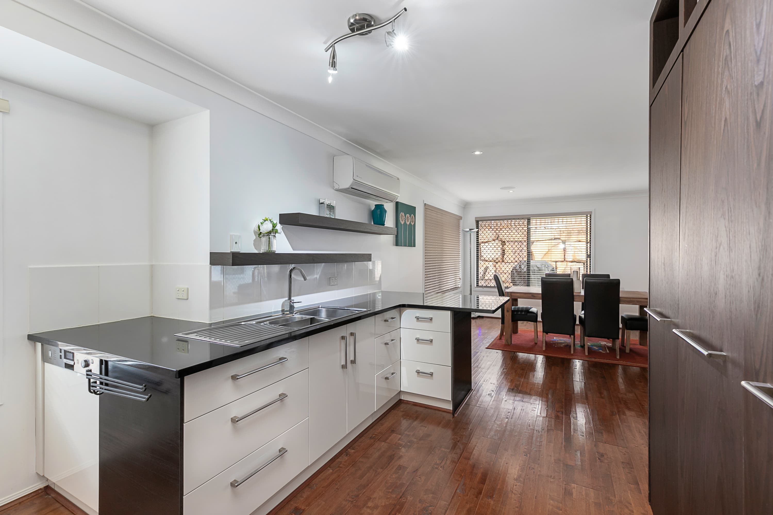 22 Lyndhurst Place, Thornlands, Thornlands - Thumbnail 5