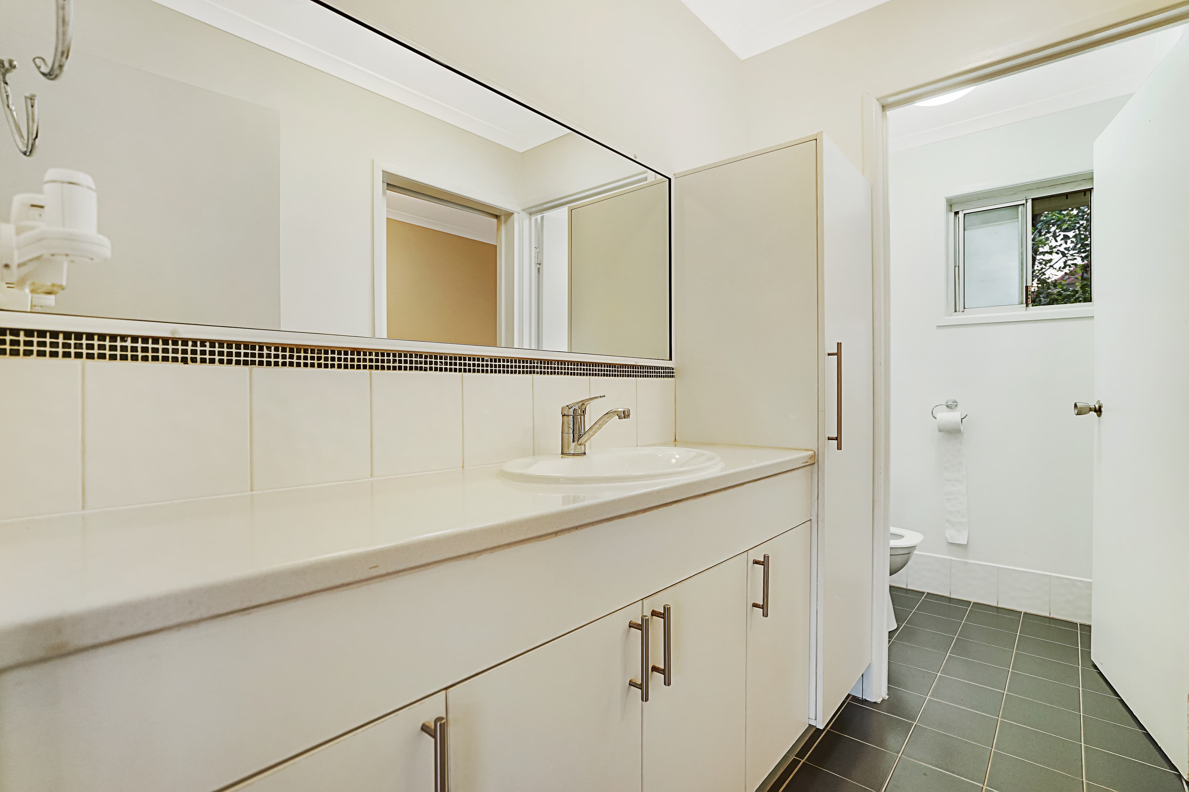 9A Oak Street, Ormiston, Ormiston - Thumbnail 8