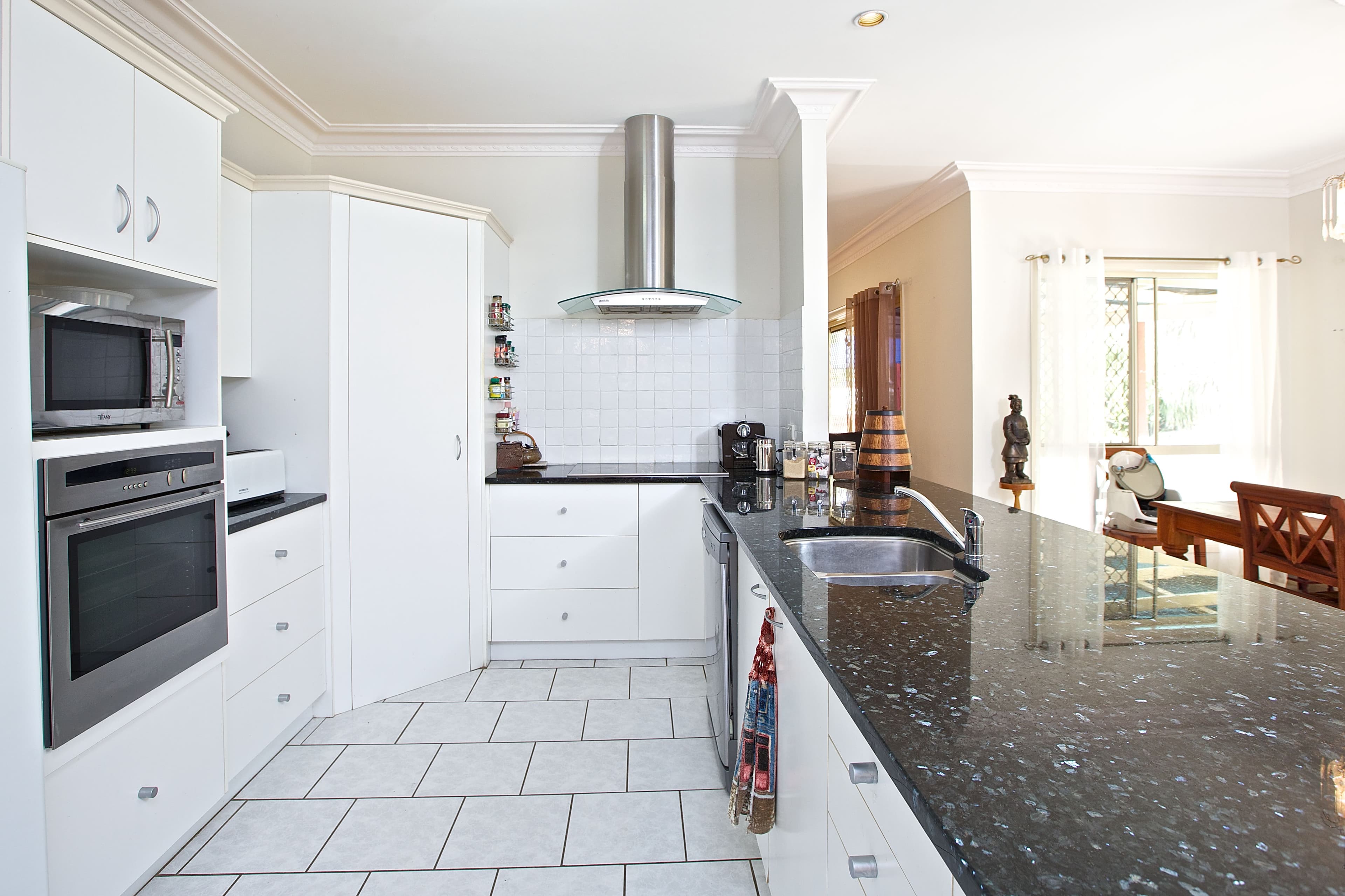 15 Crossley Drive, Wellington Point, Wellington Point - Thumbnail 5