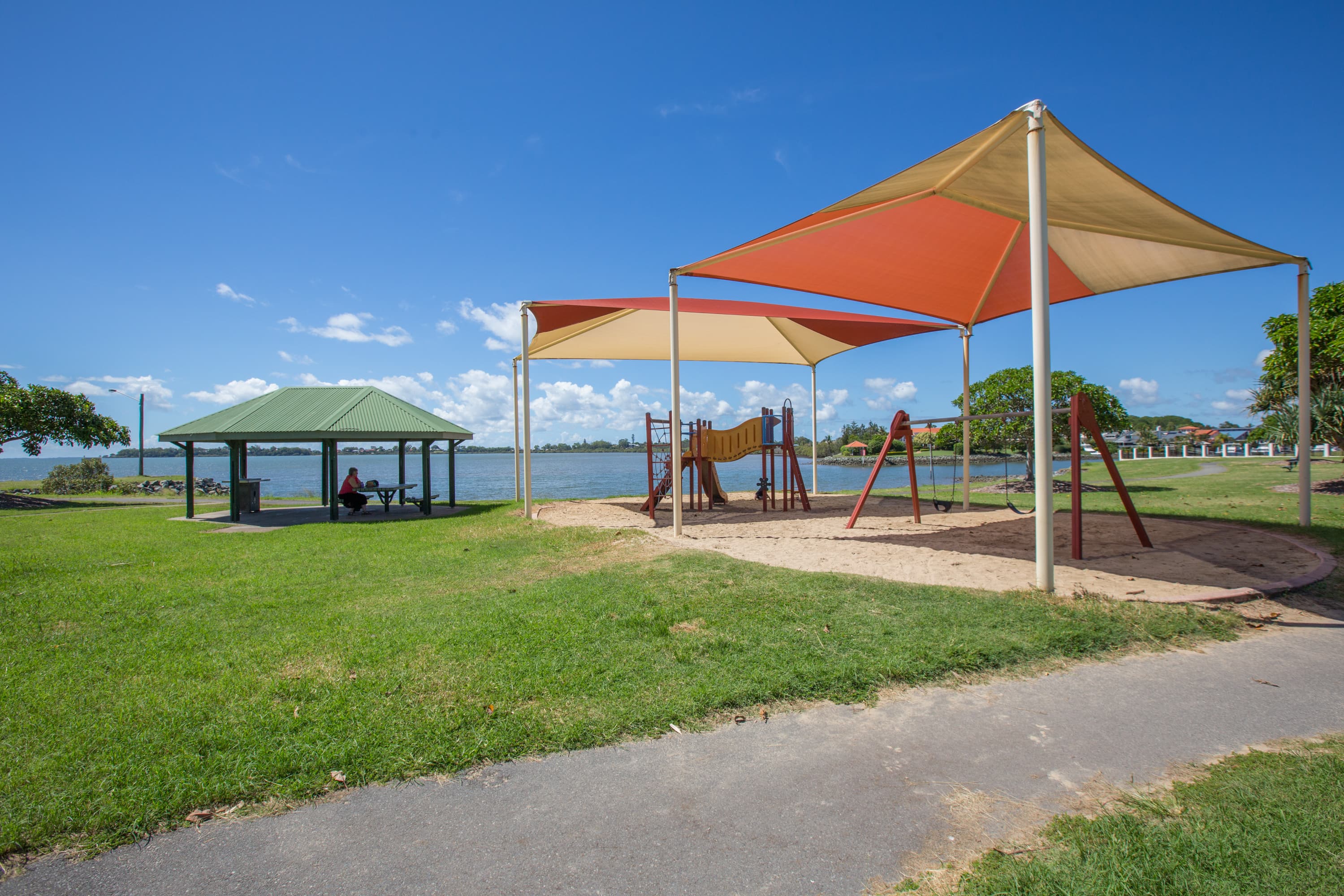 15 Cashew Court, Birkdale, Birkdale - Thumbnail 6