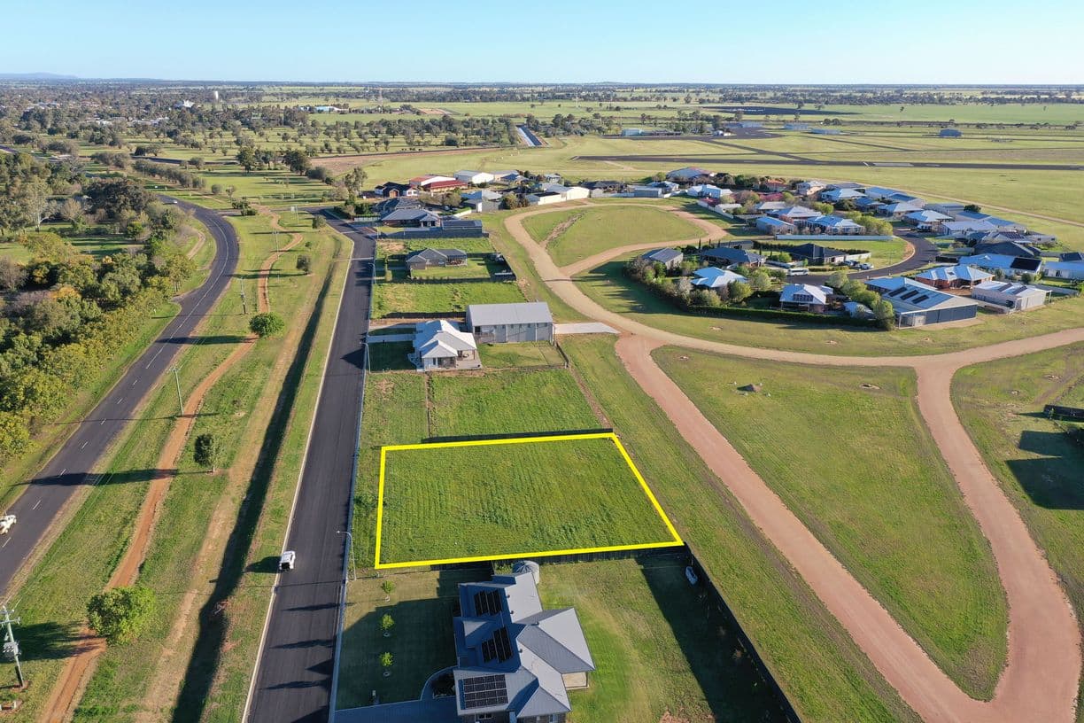 15 Nancy Bird-Walton Drive, Narromine, NSW 2821, Narromine - Thumbnail 2
