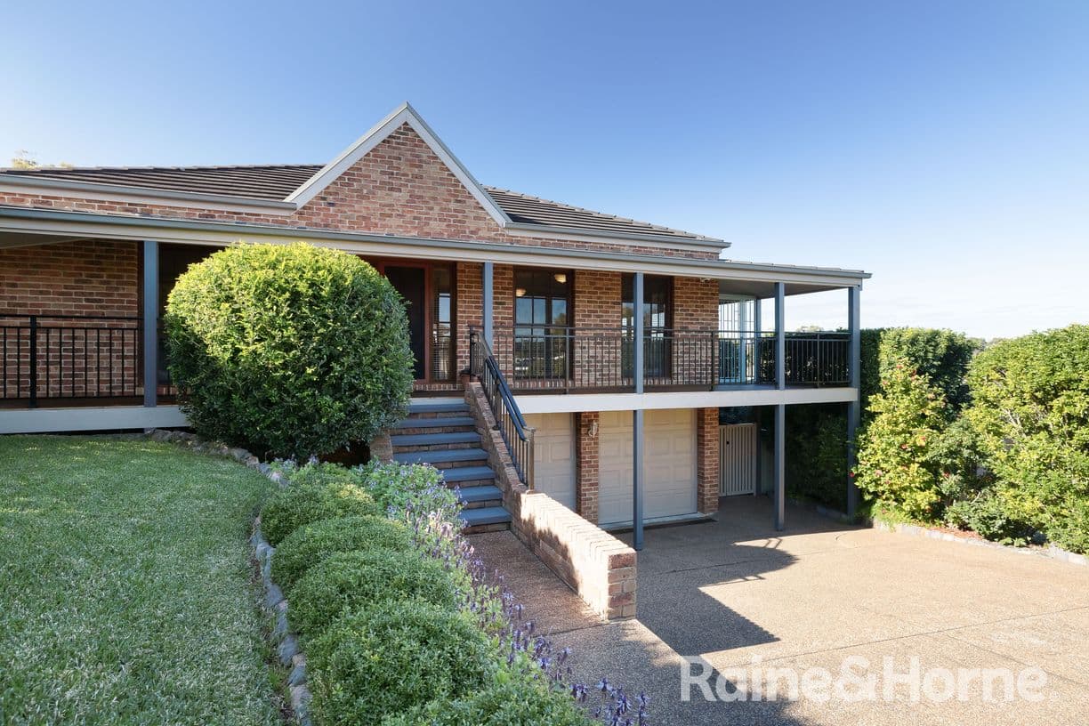 10 Marian Place, Belmont North, NSW 2280, Belmont North - Thumbnail 2