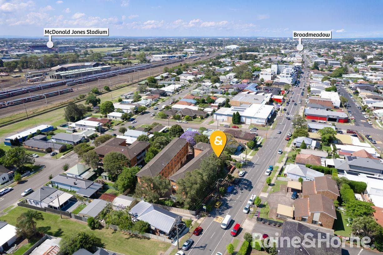 3/172 Brunker Road, Adamstown, NSW 2289, Adamstown - Image 1